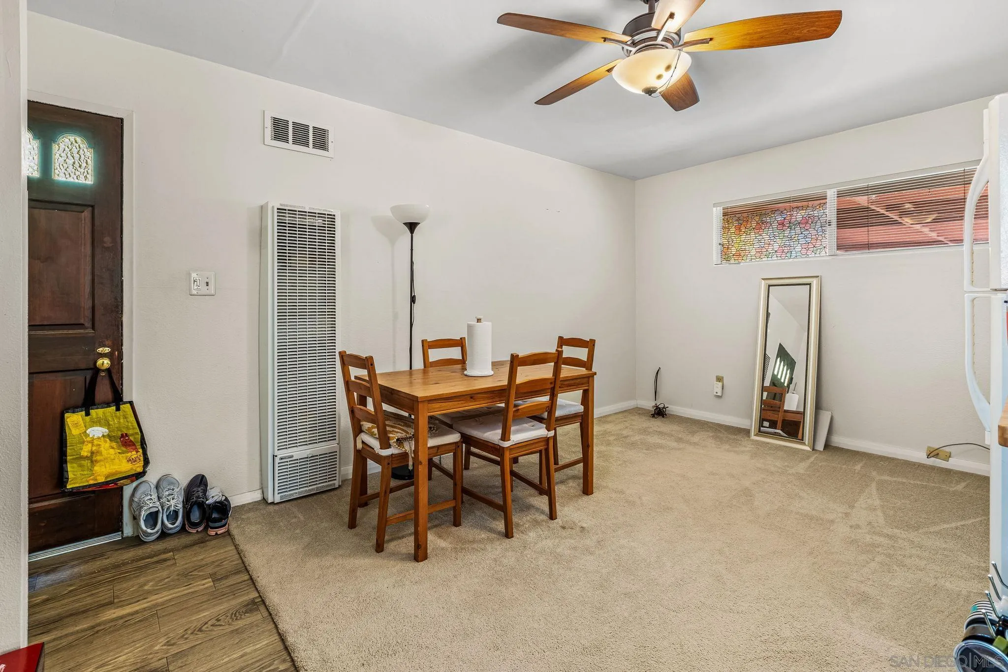 https://cdn.realtyfeed.com/cdn/127/250036229/7ffcc9031ee08f3c5370a32ecb327542.webp