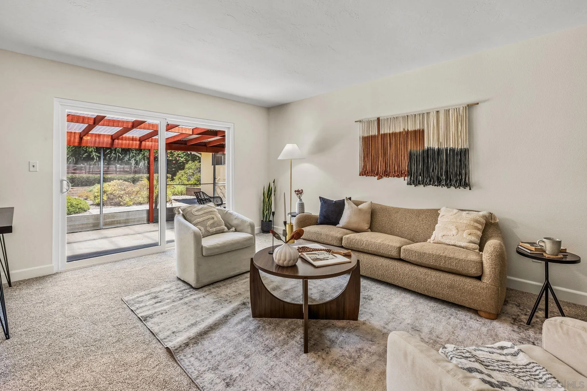 https://cdn.realtyfeed.com/cdn/127/250036229/e63447befcce9141b2c2900f7fcbf472.webp