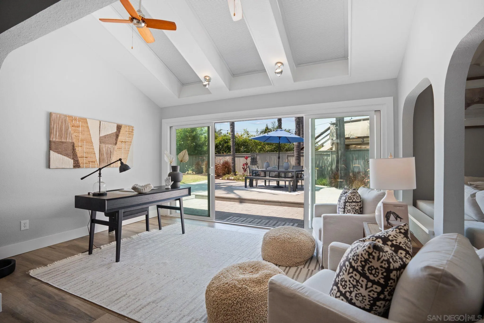 https://cdn.realtyfeed.com/cdn/127/250036231/08e1f262a3396b740712de84c8c2433a.webp