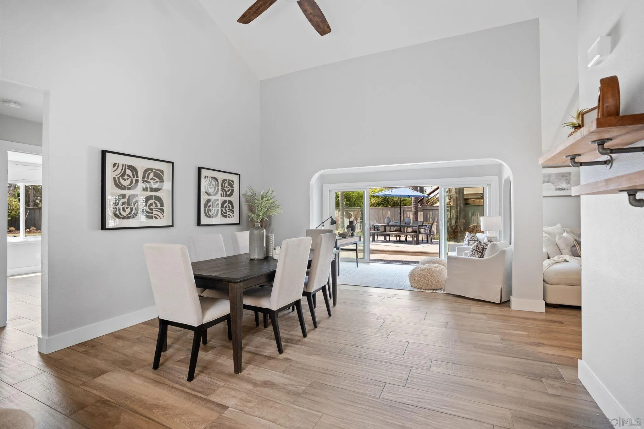 https://cdn.realtyfeed.com/cdn/127/250036231/31d6c8d841108a1c3d11ed9d984db600.webp