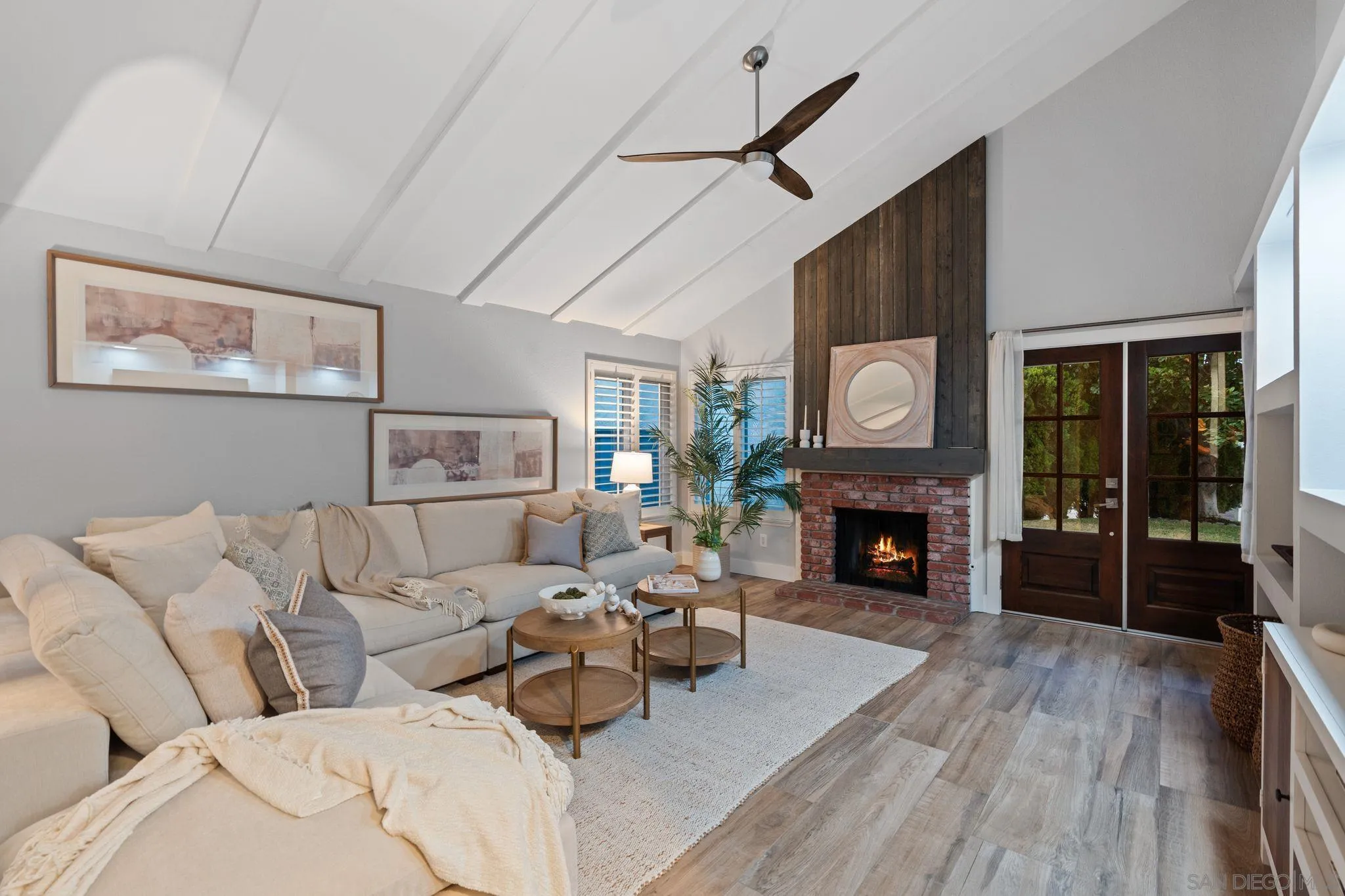 https://cdn.realtyfeed.com/cdn/127/250036231/3c0d974bec4c140dd05a3864e8d3805f.webp