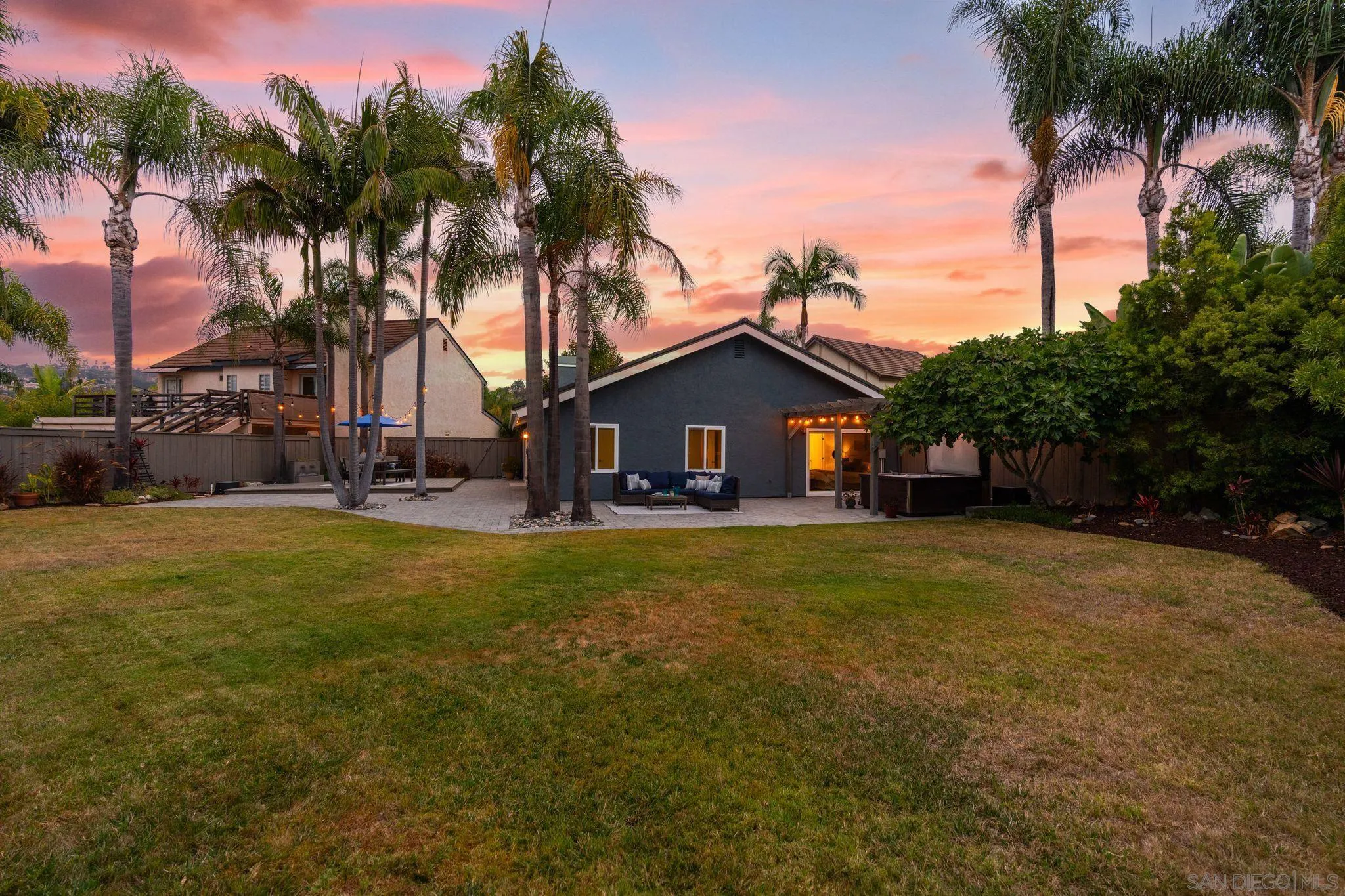 https://cdn.realtyfeed.com/cdn/127/250036231/4b8e66c7f4086d93b03e36c5f7fb3c76.webp