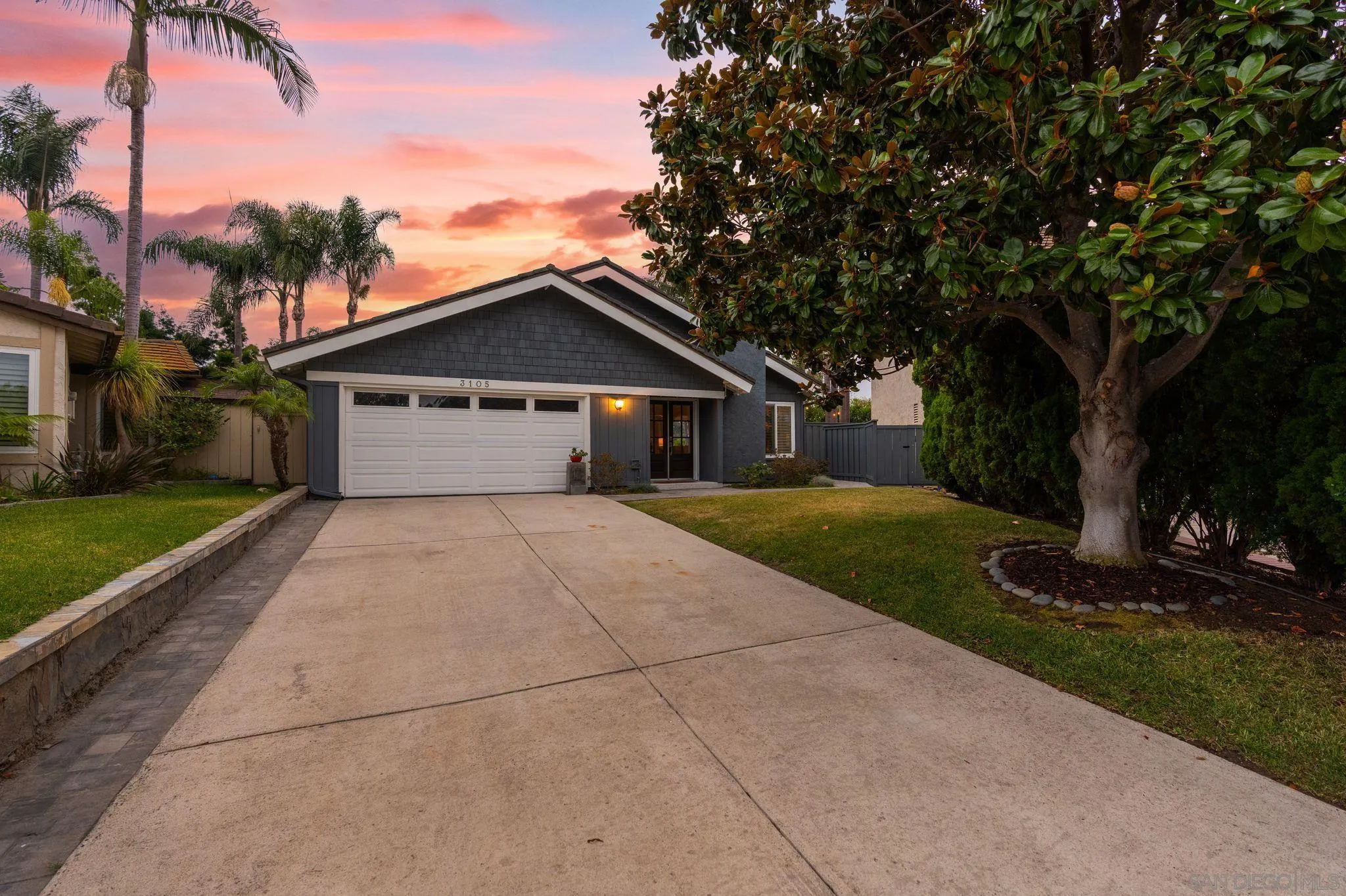 https://cdn.realtyfeed.com/cdn/127/250036231/723b49ab943813e3a92035bdc9dc620b.webp