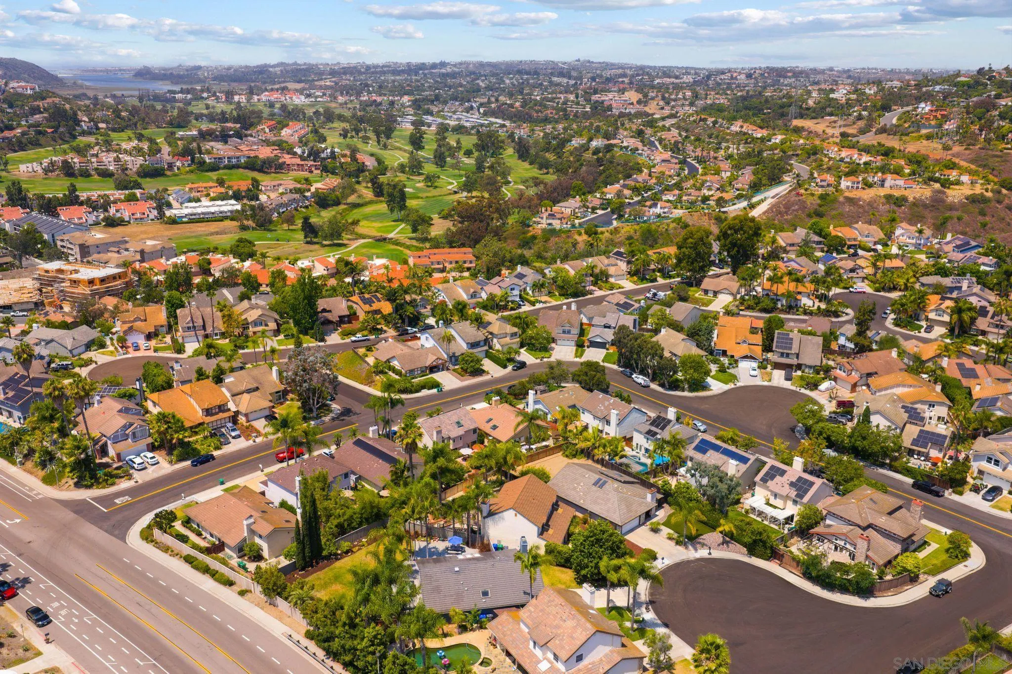 https://cdn.realtyfeed.com/cdn/127/250036231/d034ac8c0f86d63e140f9ac447bc999d.webp