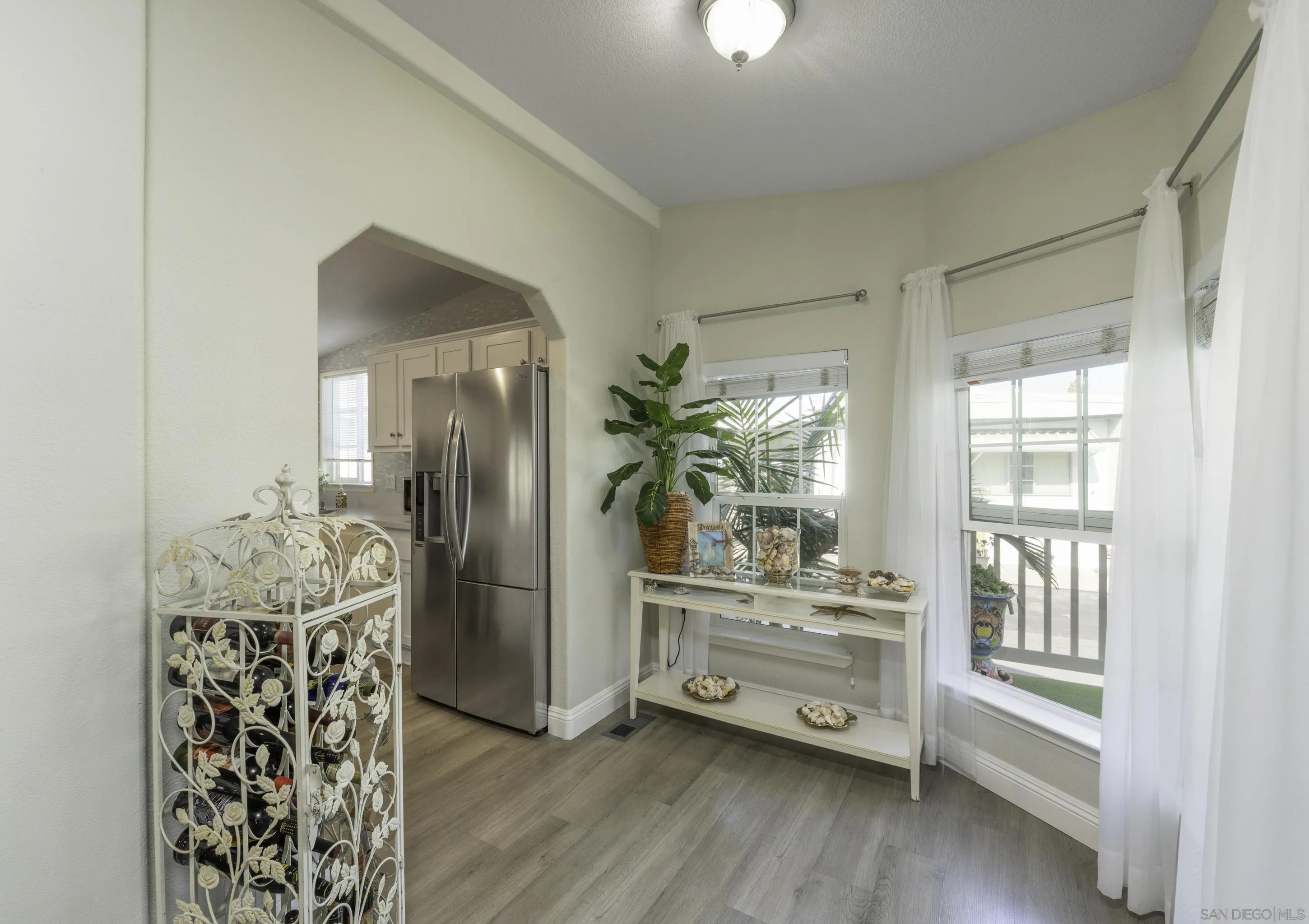 https://cdn.realtyfeed.com/cdn/127/250036232/ad111d2d3cc2f45eadf33b5d00b8da26.webp