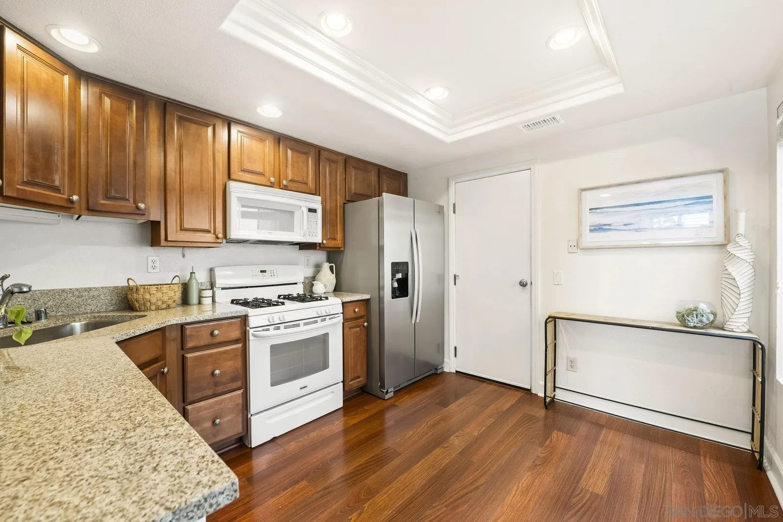 Photo #7: 250036233 Listing: Photo #7
