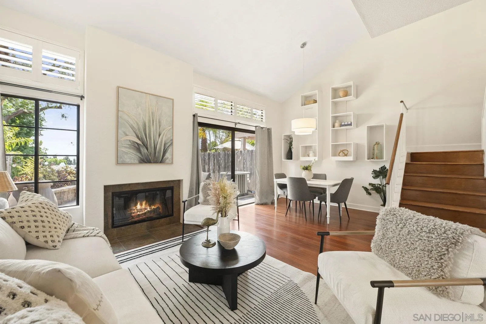 Photo #3: 250036233 Listing 