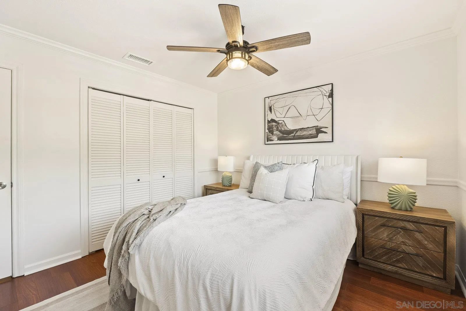 Photo #11: 250036233 Listing: Photo #11