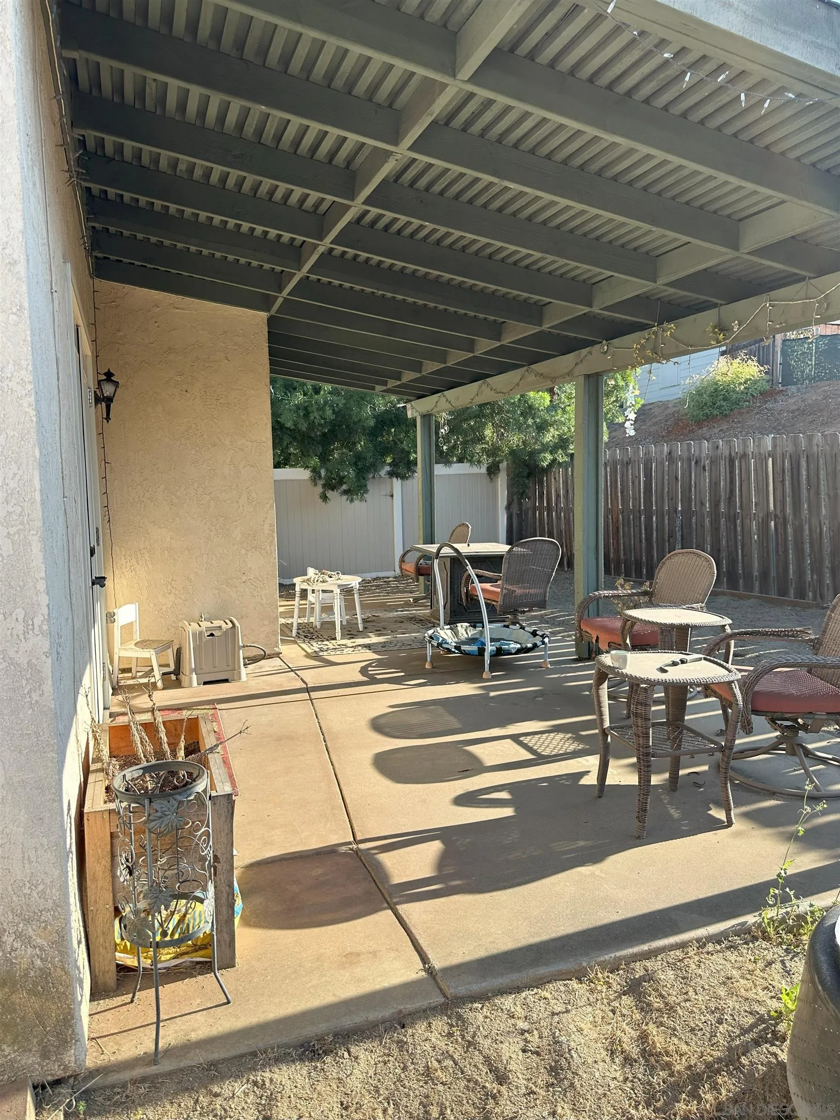 https://cdn.realtyfeed.com/cdn/127/250036236/6ceb16844f0073bd6816169d5dfe50f7.webp