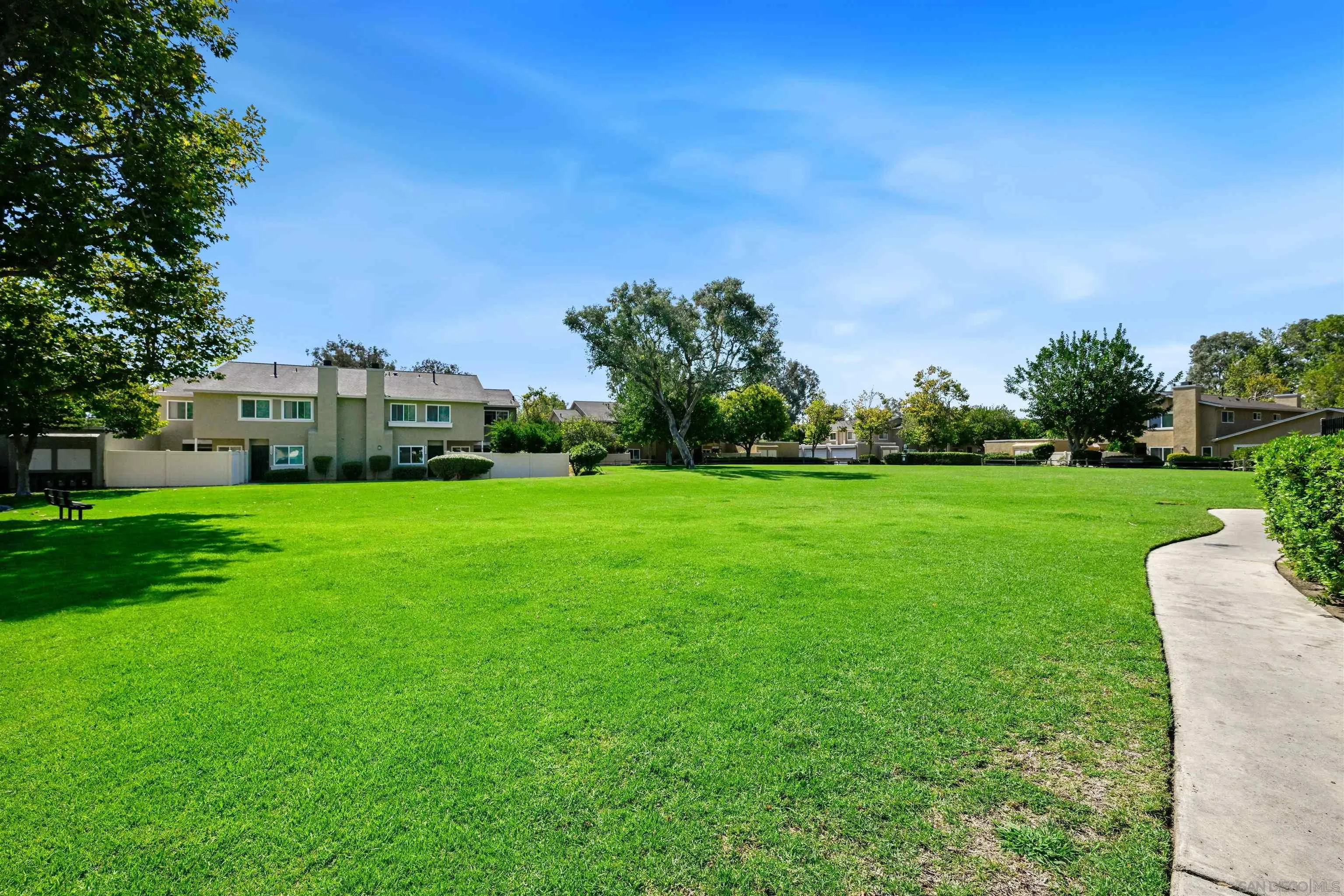 Photo #25: 250036241 Listing: Photo #25