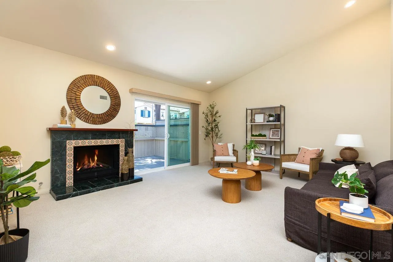 https://cdn.realtyfeed.com/cdn/127/250036242/10e9c768f1a35fac691e3fa1ab46099a.webp