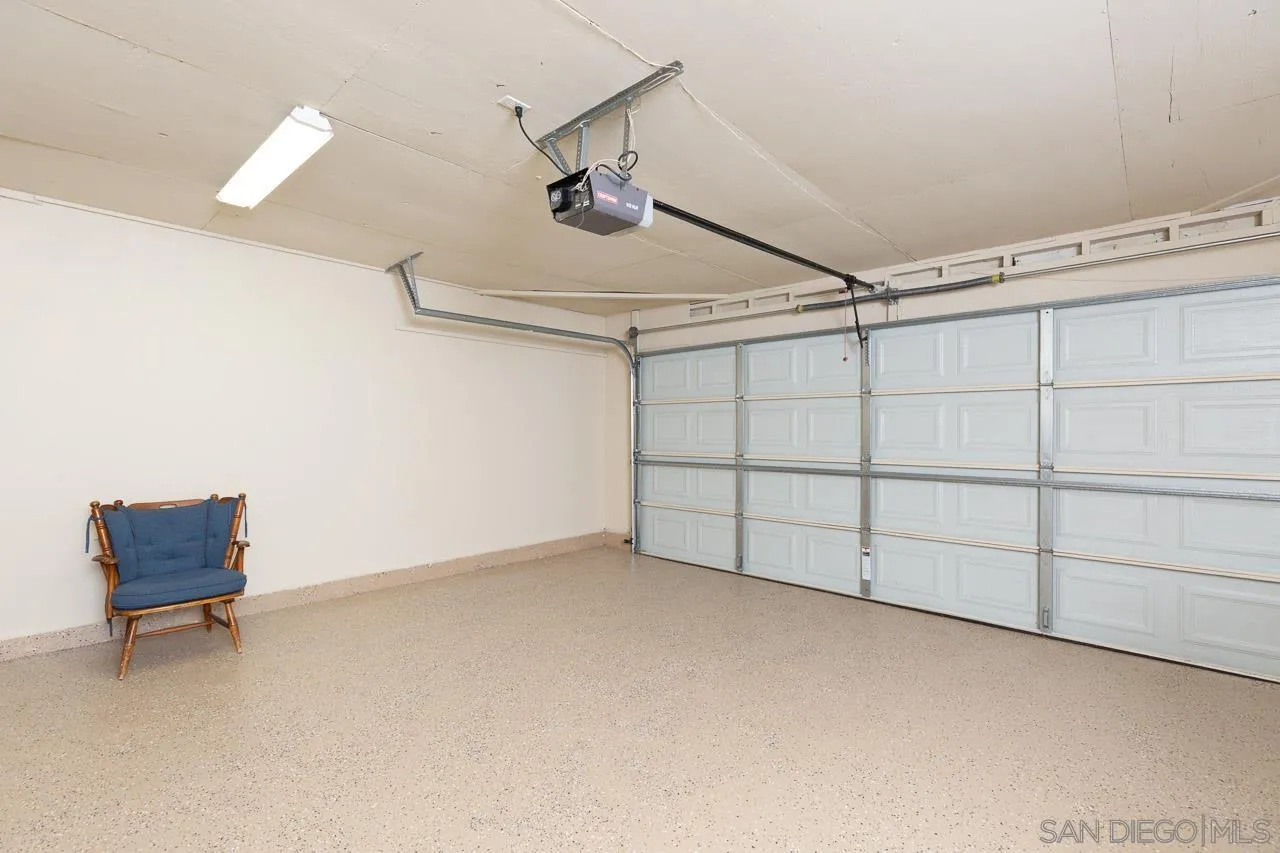 https://cdn.realtyfeed.com/cdn/127/250036242/7c32126b0a6f27bc8a714028b9103afa.webp