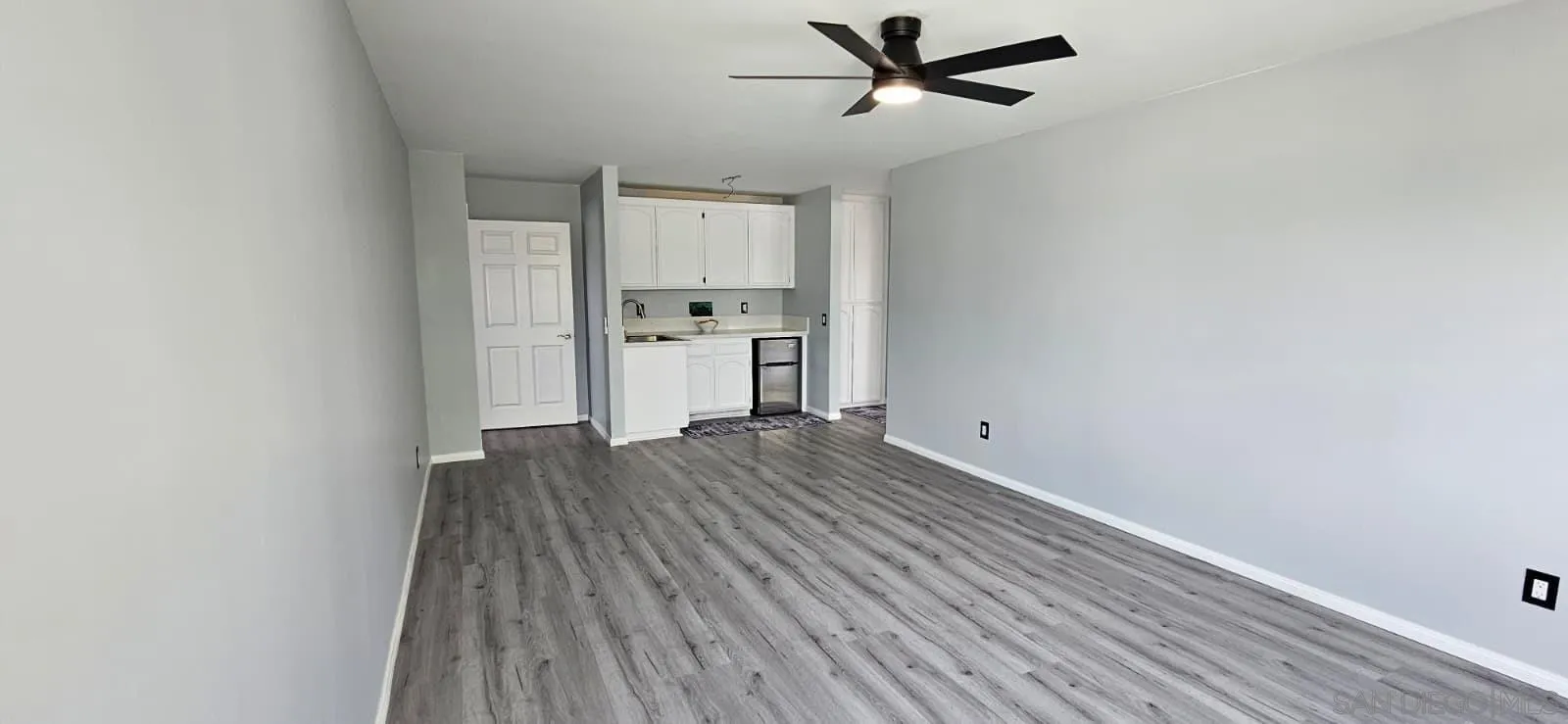 https://cdn.realtyfeed.com/cdn/127/250036243/06f6f14effa5fbea991ab79bc9708280.webp