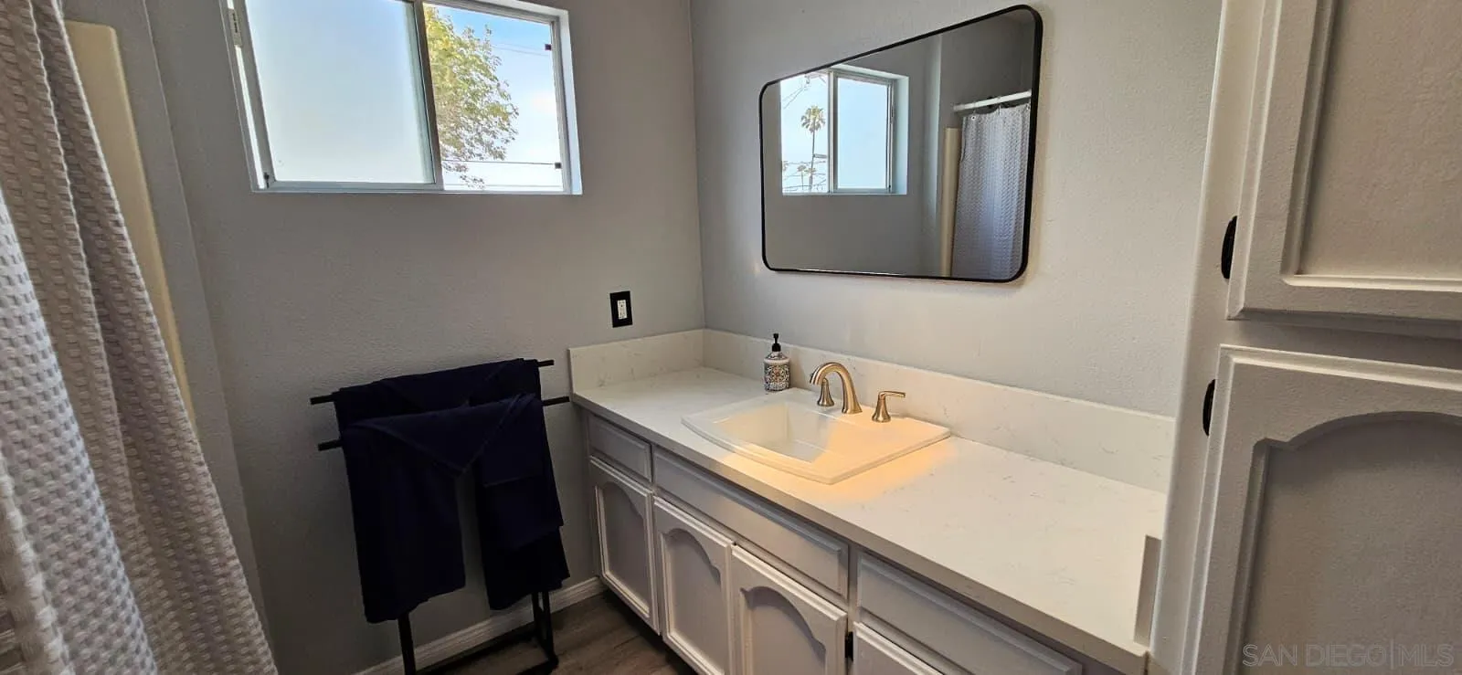 https://cdn.realtyfeed.com/cdn/127/250036243/1b1931268e2ceb53a7de6be4ac3ee7c4.webp