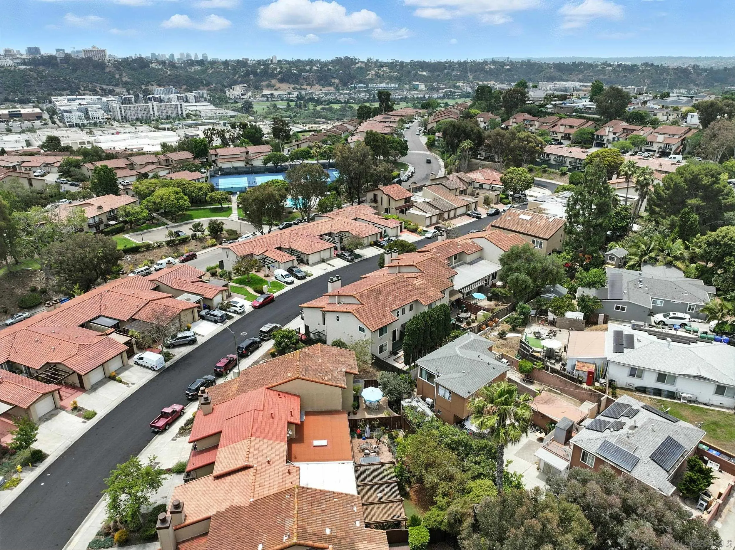 https://cdn.realtyfeed.com/cdn/127/250036248/03251fb9090319d7b17ba16ceb1aa470.webp