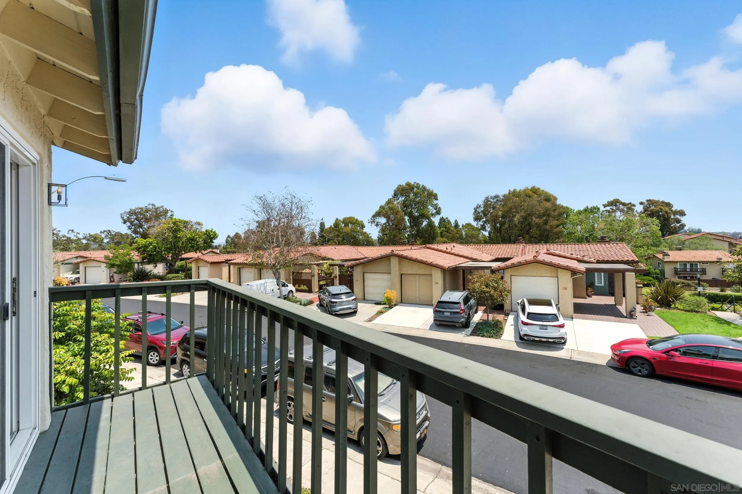 https://cdn.realtyfeed.com/cdn/127/250036248/081043e8be145e1dec366f10cdb74467.webp