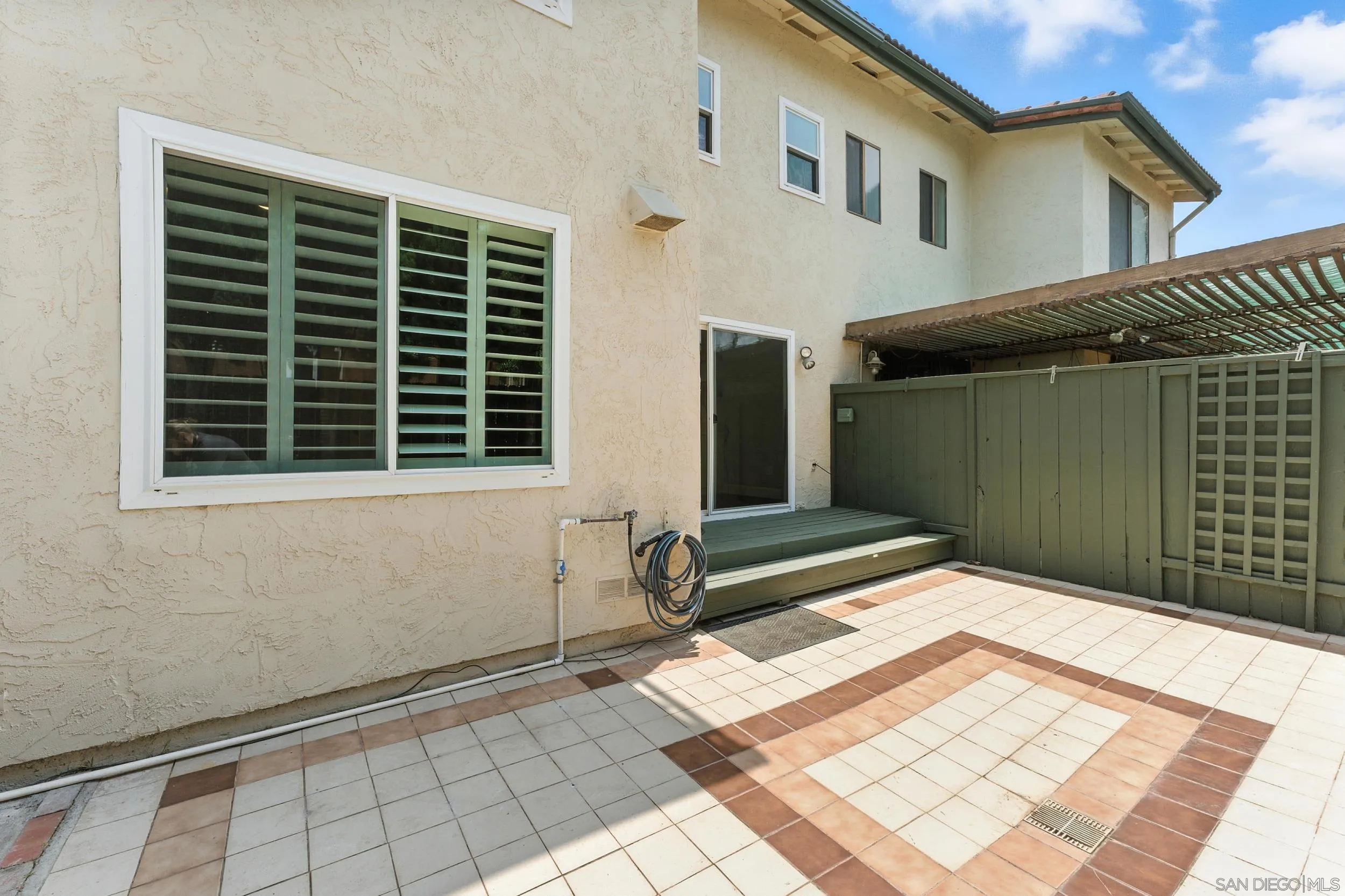 https://cdn.realtyfeed.com/cdn/127/250036248/3225a3aaa682cace1d5e18d020c6c4fa.webp