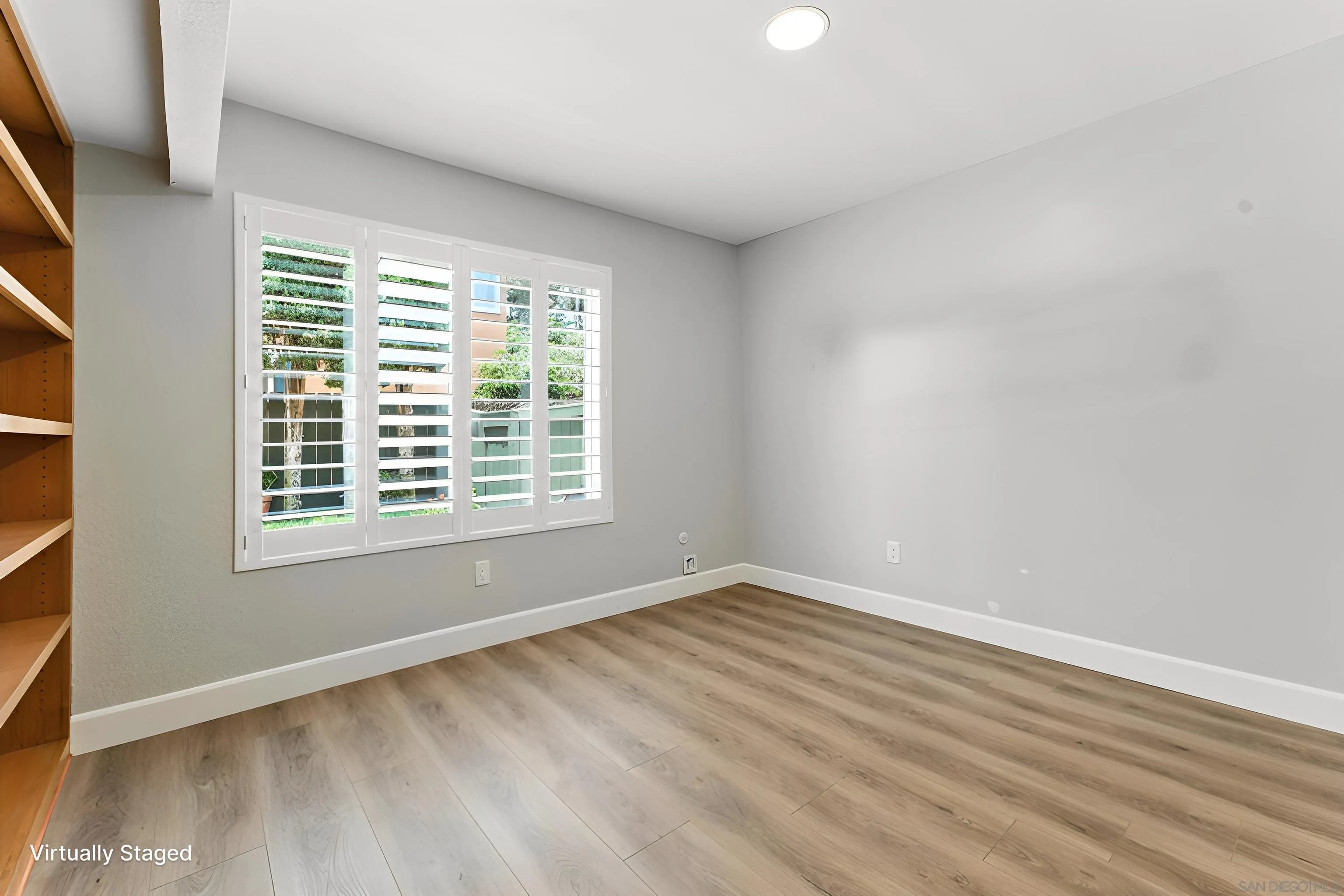 https://cdn.realtyfeed.com/cdn/127/250036248/9afdfbf2406684bdc925a460d7d5e9cb.webp