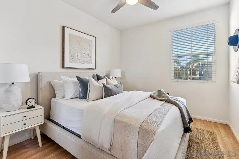 https://cdn.realtyfeed.com/cdn/127/250036250/049cf9cbfbfa5c8590e4462e926ff31f.webp