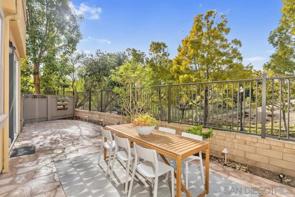 https://cdn.realtyfeed.com/cdn/127/250036250/92c0dea87a6d68280d038a8ff7bcf566.webp