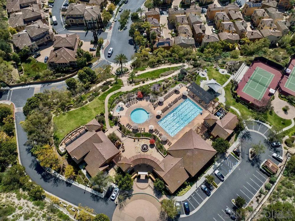 https://cdn.realtyfeed.com/cdn/127/250036250/ac3a56ccf22f2dc7d7428cd285f0d98e.webp