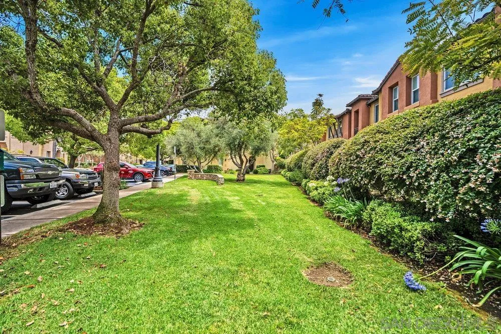 https://cdn.realtyfeed.com/cdn/127/250036250/bc42ec8a4b47b05bd4c2202036aae7b0.webp