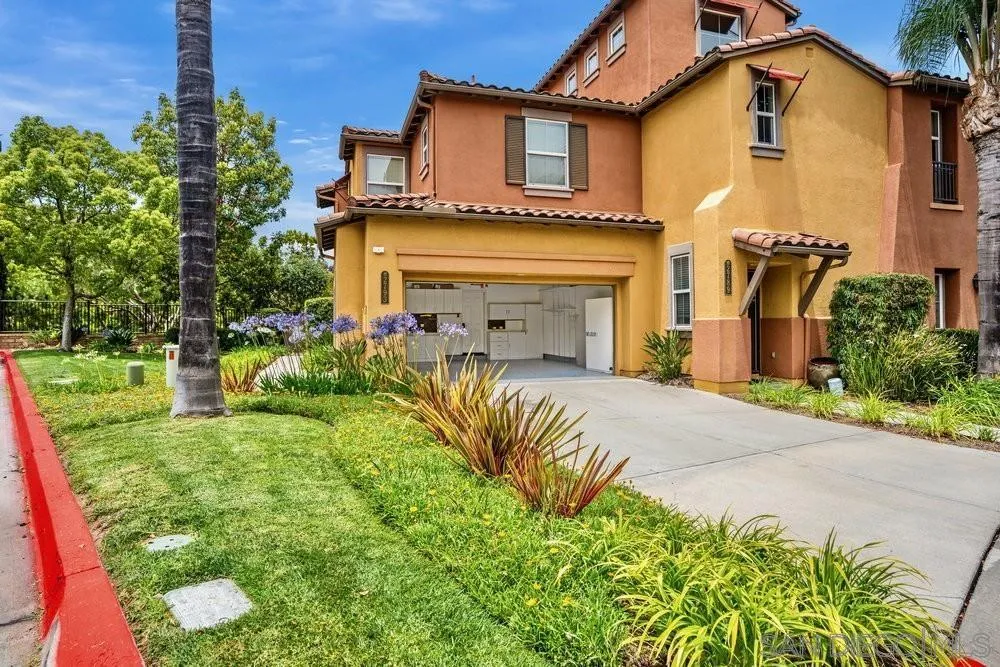 https://cdn.realtyfeed.com/cdn/127/250036250/cd09e3167dbb5fe6505d7edba6f94e0f.webp
