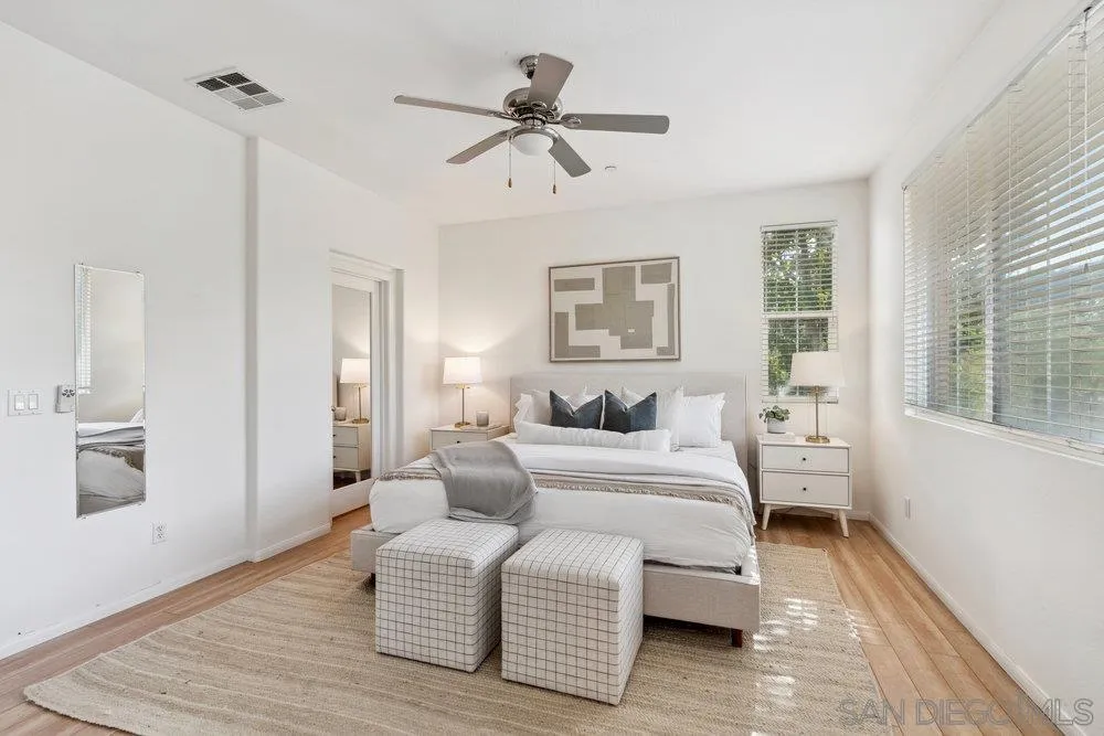 https://cdn.realtyfeed.com/cdn/127/250036250/f2cc17700204ae4889fec0790290bd80.webp