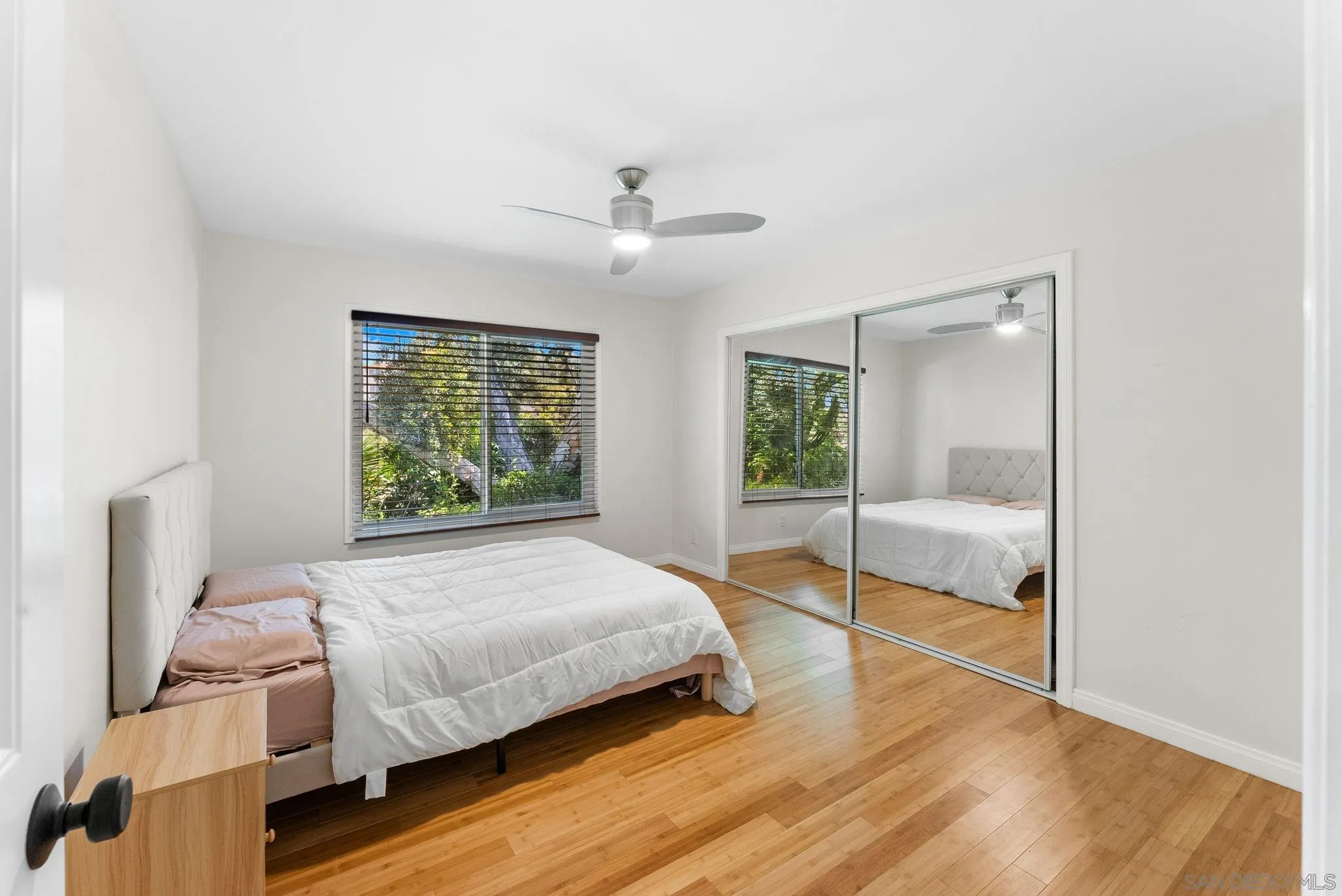 https://cdn.realtyfeed.com/cdn/127/250036252/5fae29fe075c1adf808494315a85aea1.webp