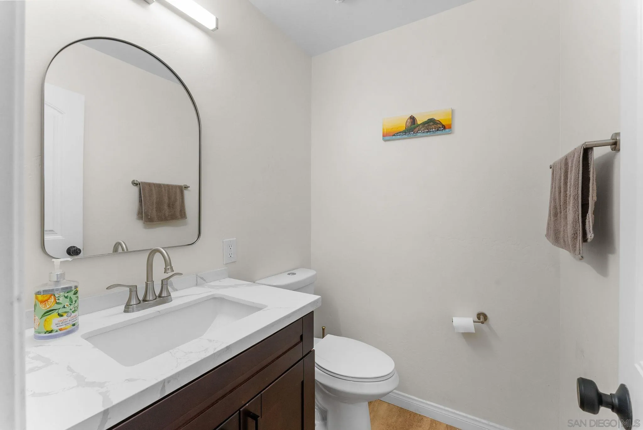 https://cdn.realtyfeed.com/cdn/127/250036252/88d963c112cb1e3c6de56b7c28b6d3b4.webp
