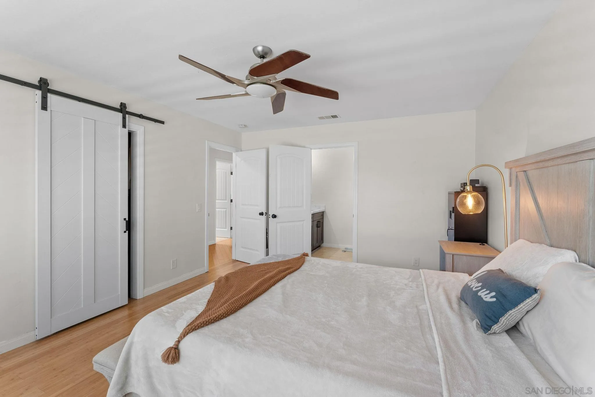 https://cdn.realtyfeed.com/cdn/127/250036252/e97b24c1d76e979b0d82eef3a1e9562b.webp