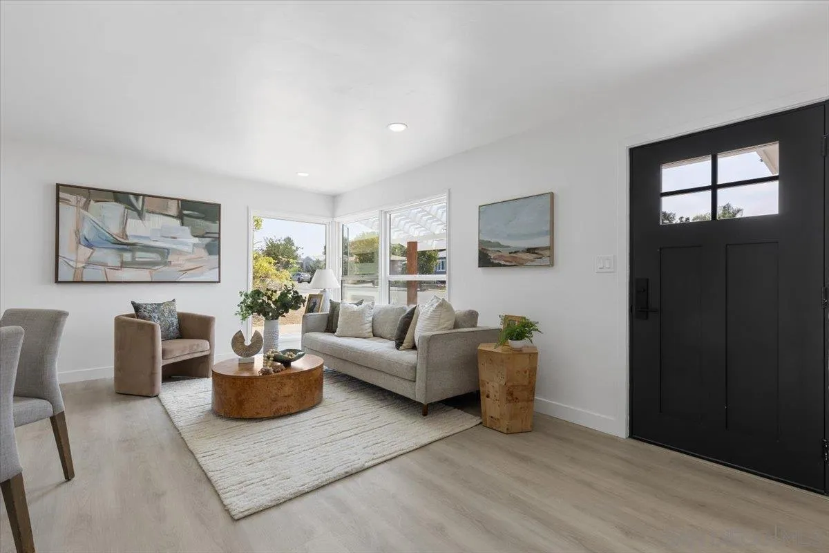 https://cdn.realtyfeed.com/cdn/127/250036257/57ad04c07ad6d937ce065a81e4f8d276.webp