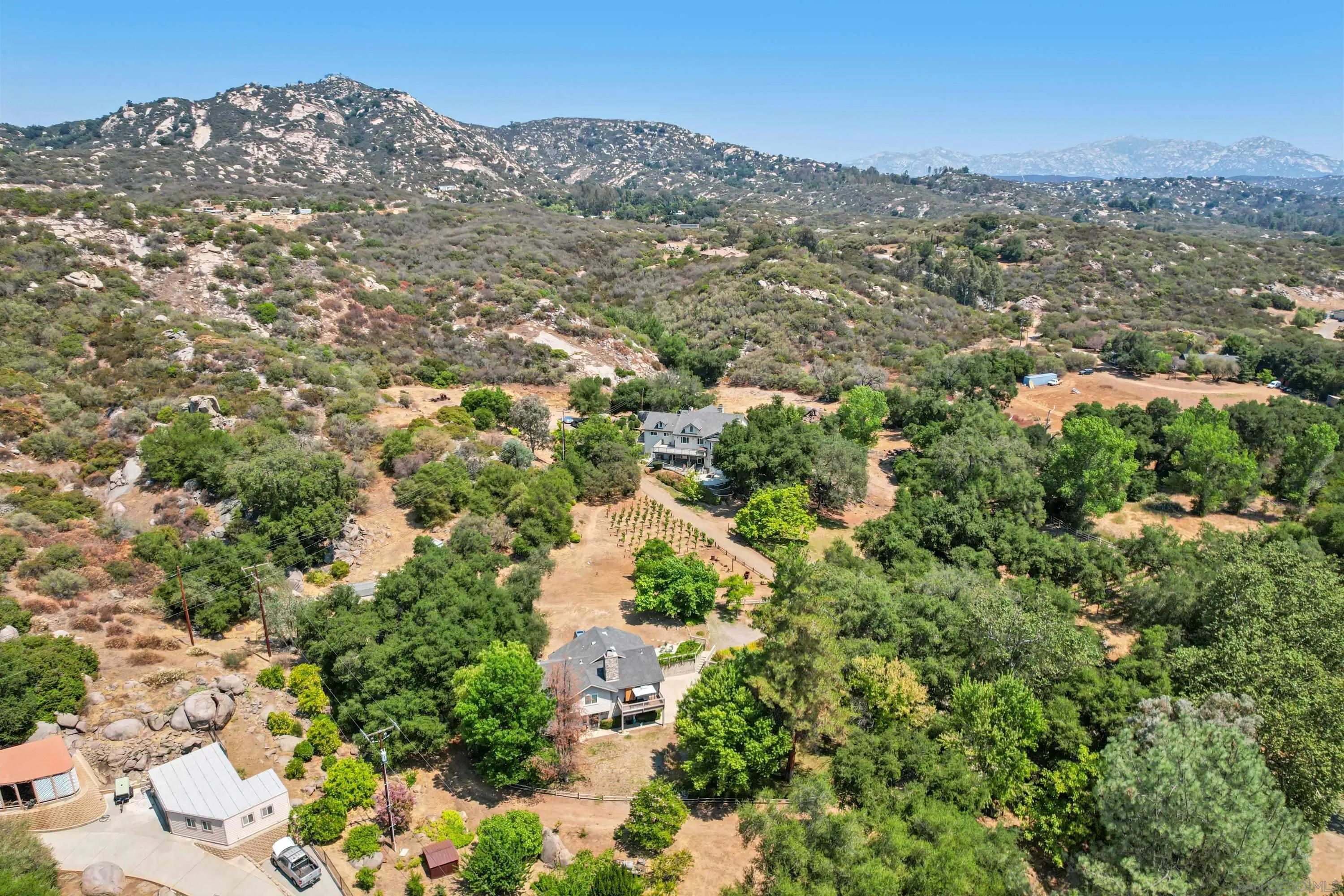 https://cdn.realtyfeed.com/cdn/127/250036259/af33618637948a9f6dd03a4058138d38.webp