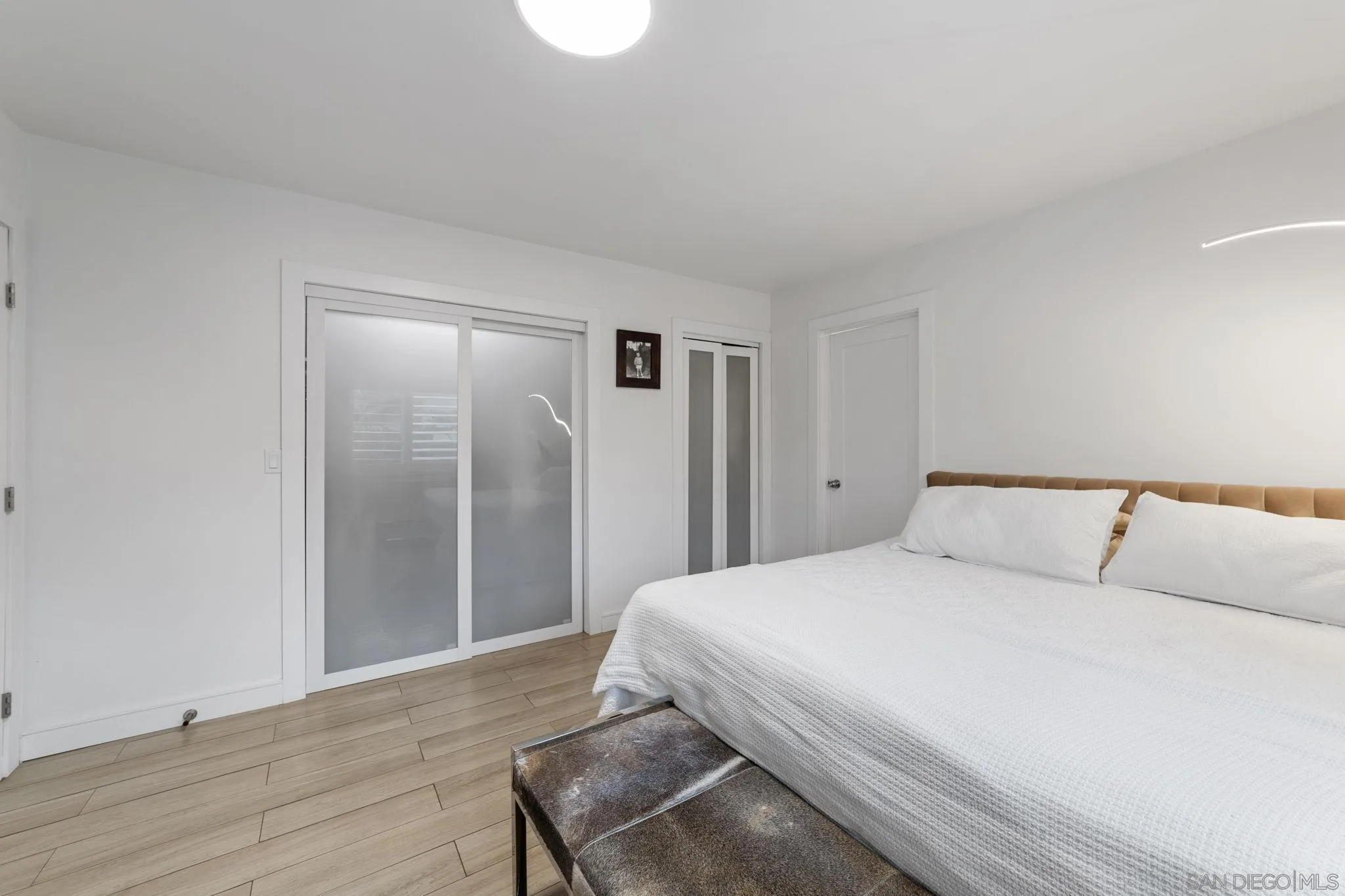 https://cdn.realtyfeed.com/cdn/127/250036260/137ac5bc766575077cba45046c1bdff6.webp