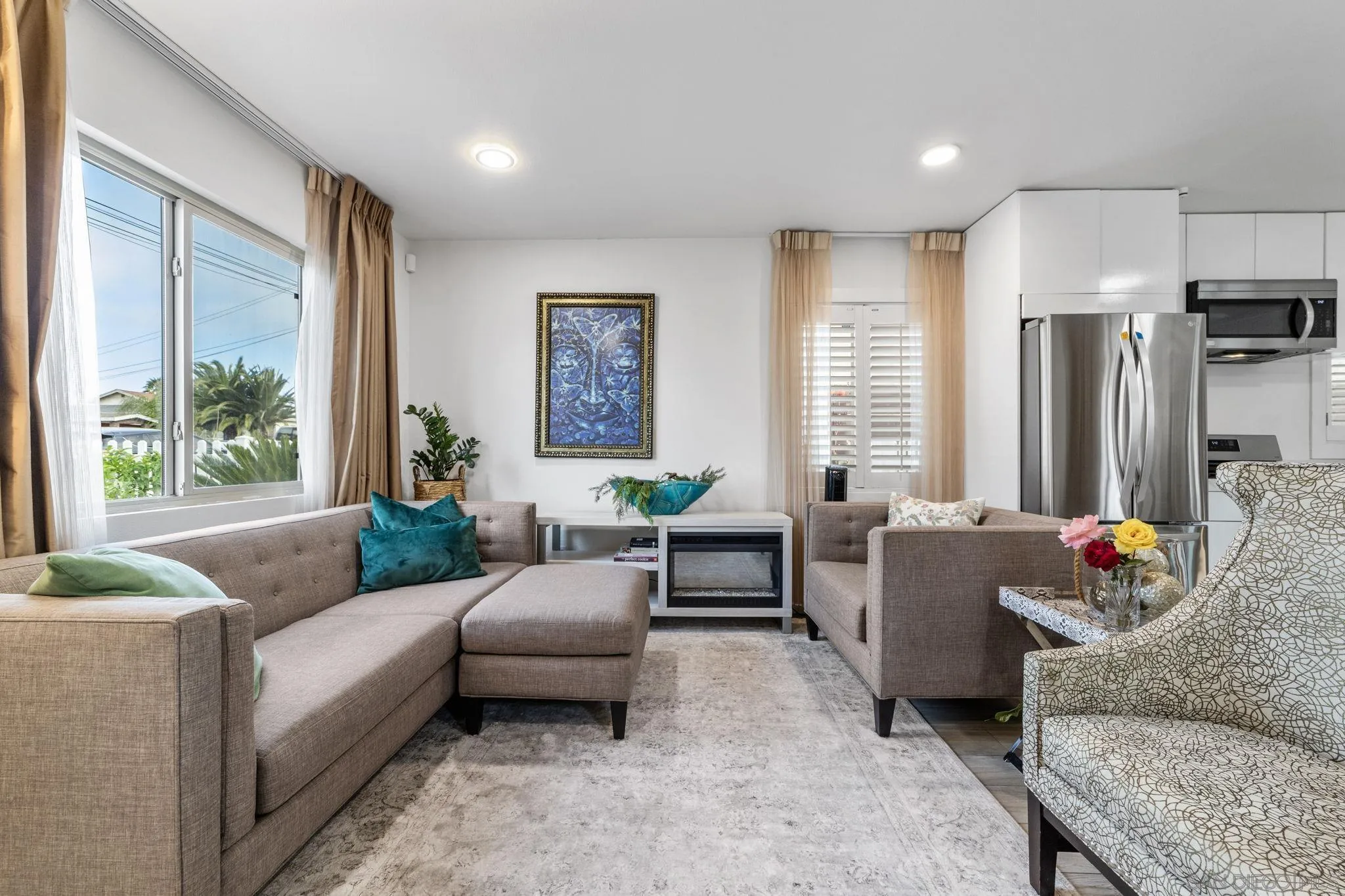 https://cdn.realtyfeed.com/cdn/127/250036260/64847e2a19c4cb0a968bf0786b507778.webp
