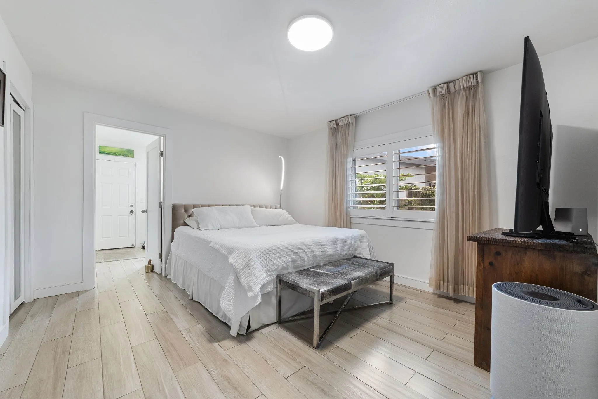 https://cdn.realtyfeed.com/cdn/127/250036260/e372d3881f5e763d4e97e8b67b81cee0.webp