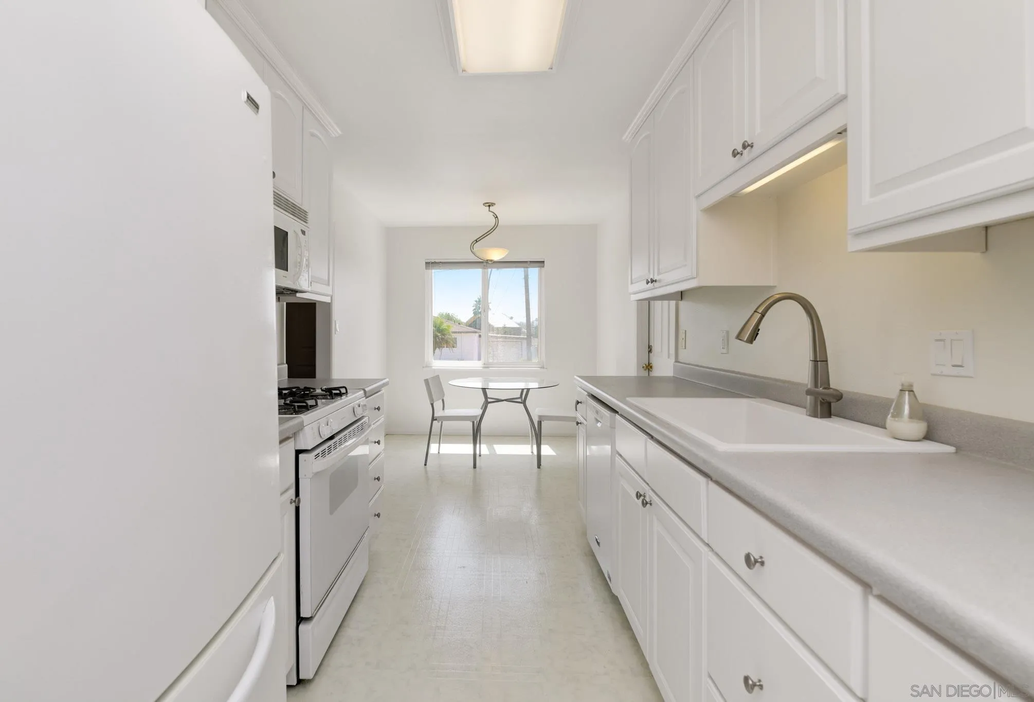 https://cdn.realtyfeed.com/cdn/127/250036263/c33e382e3983c9899d09cff9b5cc9589.webp