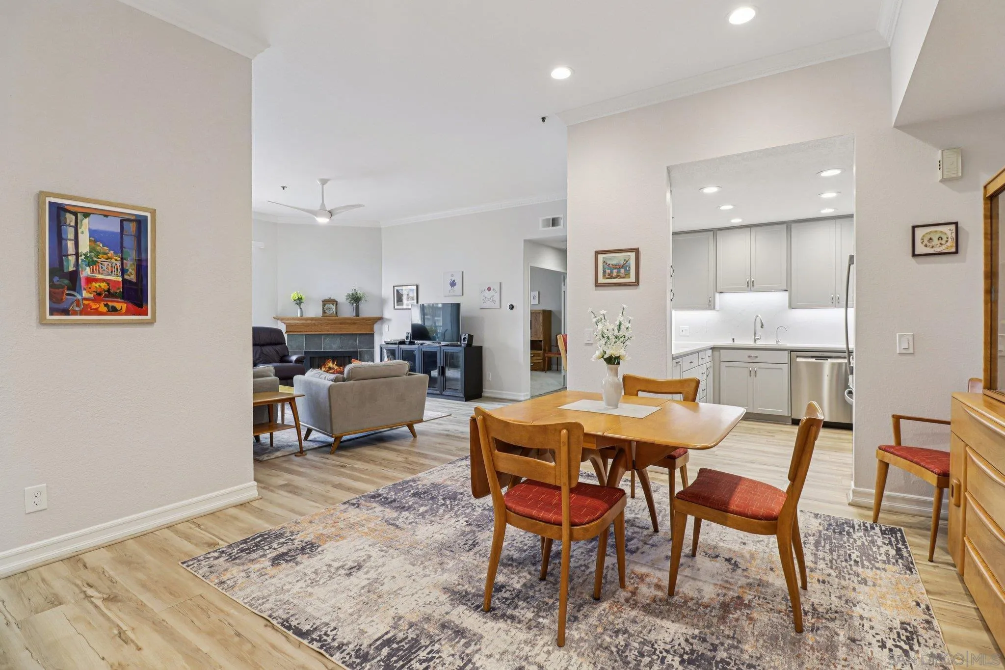 https://cdn.realtyfeed.com/cdn/127/250036264/66cc117c017e0ecdfa8ea07885bb365b.webp
