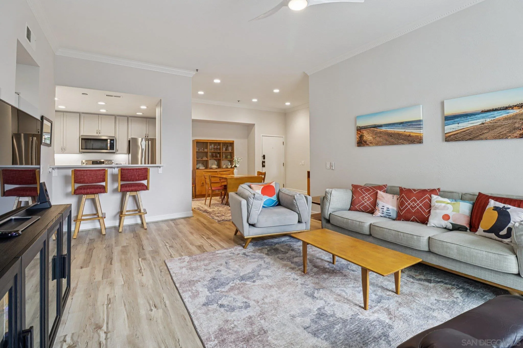 https://cdn.realtyfeed.com/cdn/127/250036264/7f165292055c38253f7080d7e605412d.webp