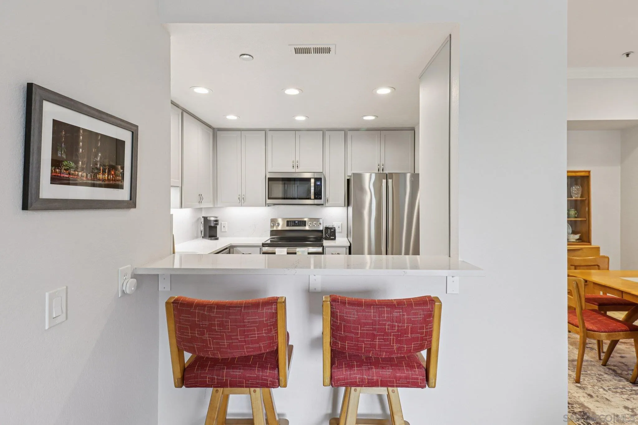https://cdn.realtyfeed.com/cdn/127/250036264/7fe0ef4b4428a03effac5c73235f377a.webp