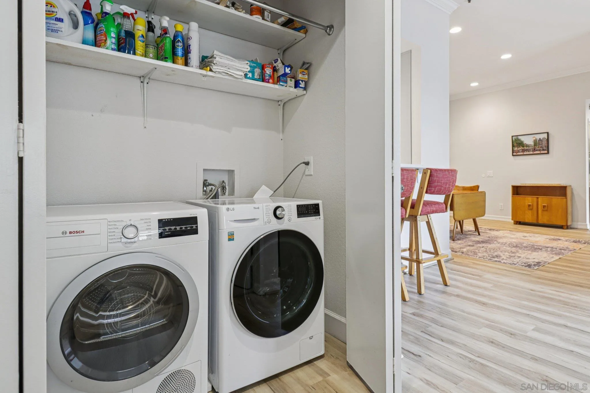 https://cdn.realtyfeed.com/cdn/127/250036264/dcad64199f73ce6e4c1e095861362af4.webp