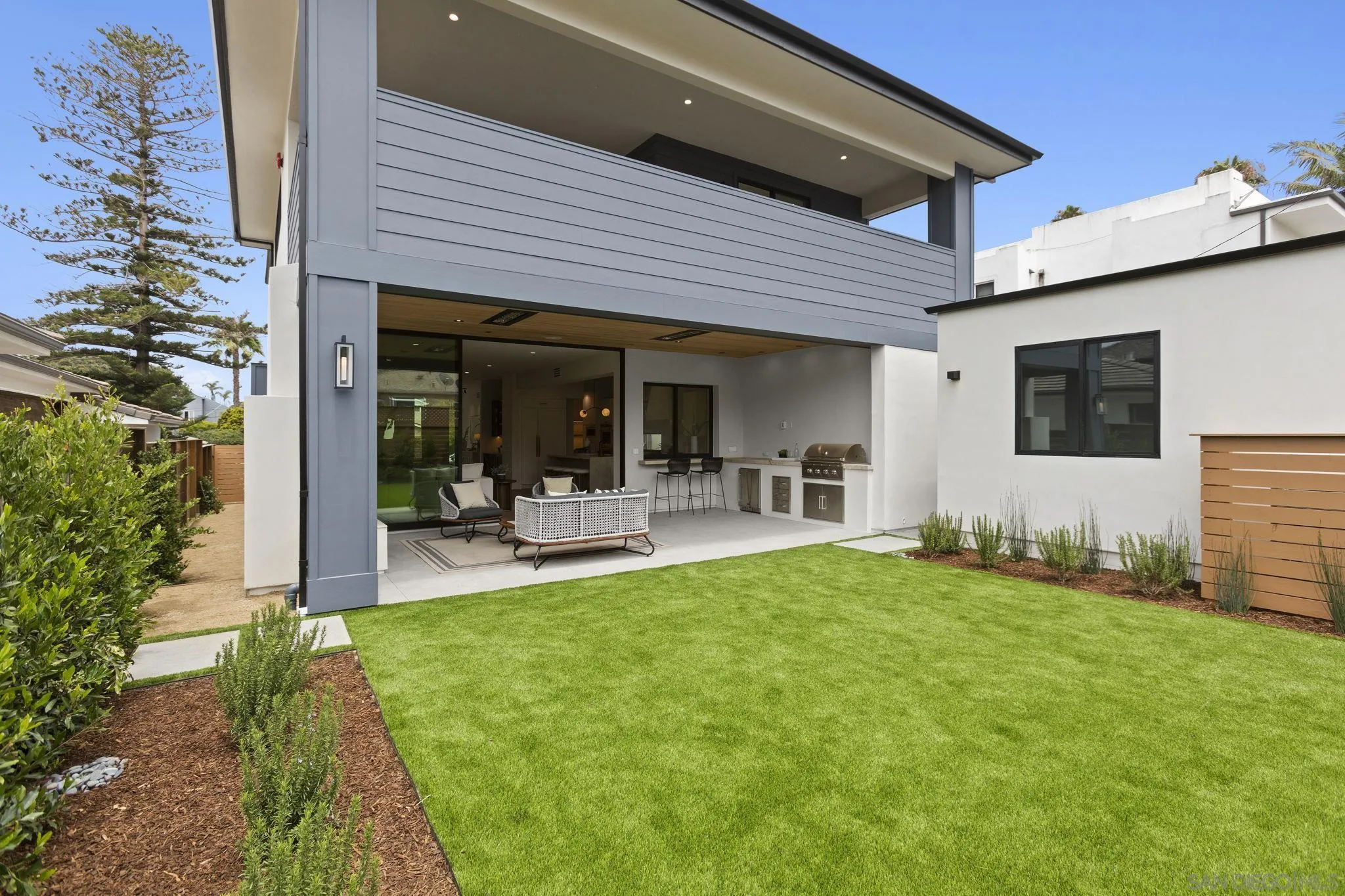https://cdn.realtyfeed.com/cdn/127/250036265/7a05fa373dbbff852bedc199f19c434e.webp