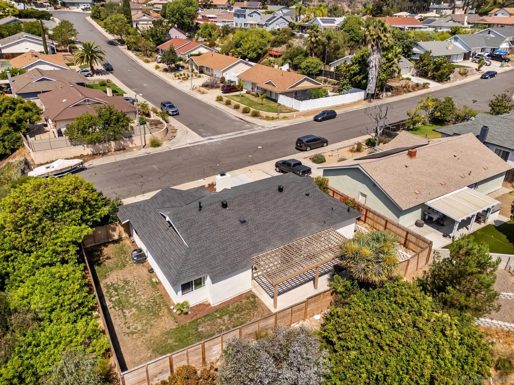 https://cdn.realtyfeed.com/cdn/127/250036266/69c75ae911effb9fd20f3d3de7f9eda1.webp