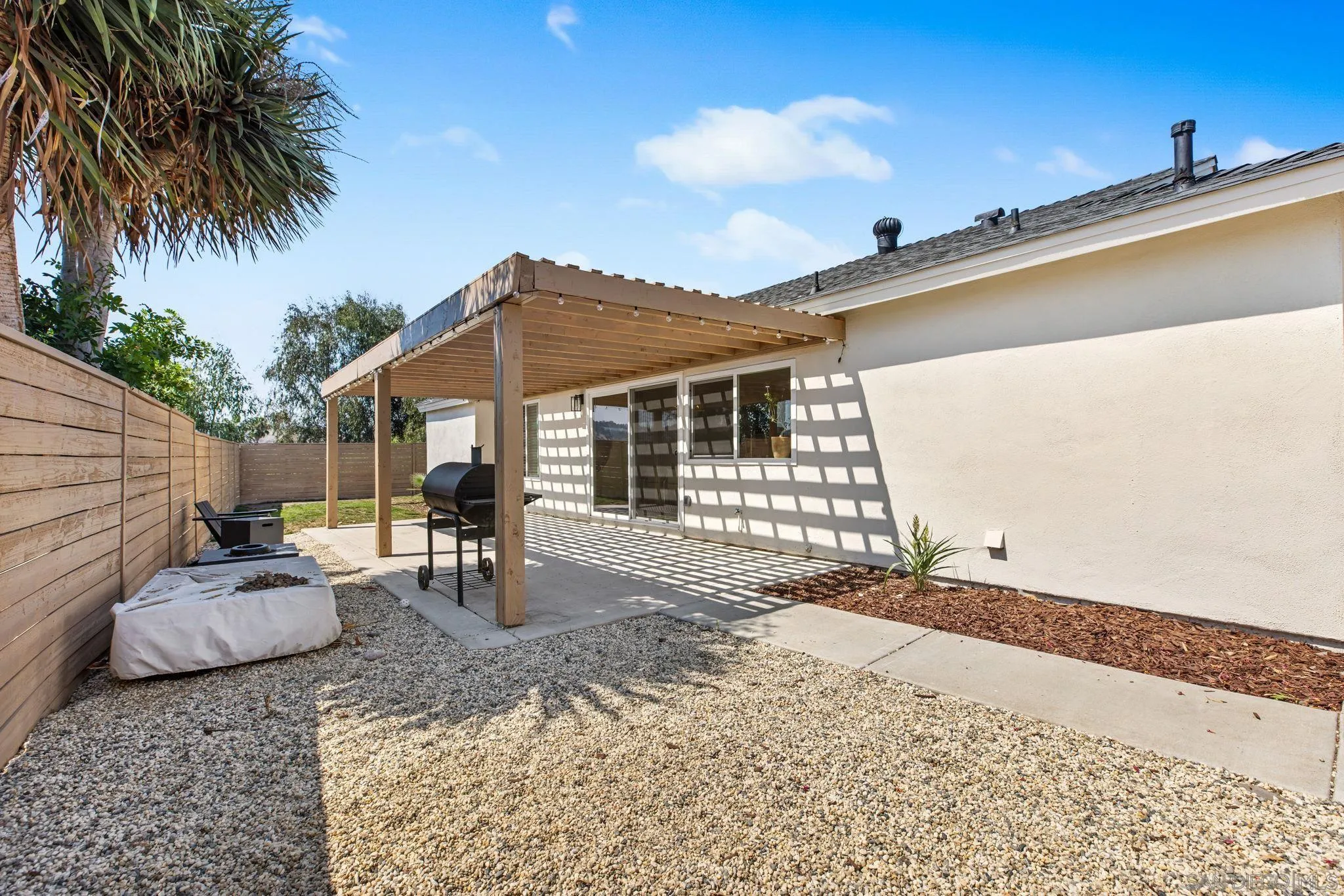 https://cdn.realtyfeed.com/cdn/127/250036266/e3bc6b702335fdc2fc1b3462366086e7.webp