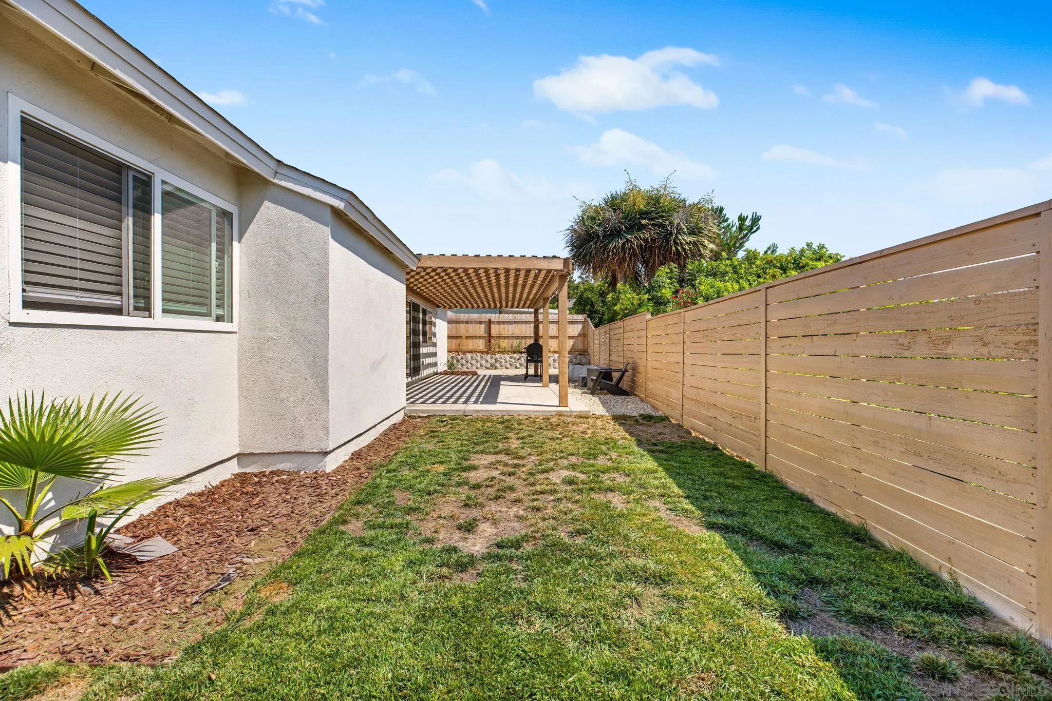 https://cdn.realtyfeed.com/cdn/127/250036266/f94cbc0a61376b2a3b0622f666cc798e.webp
