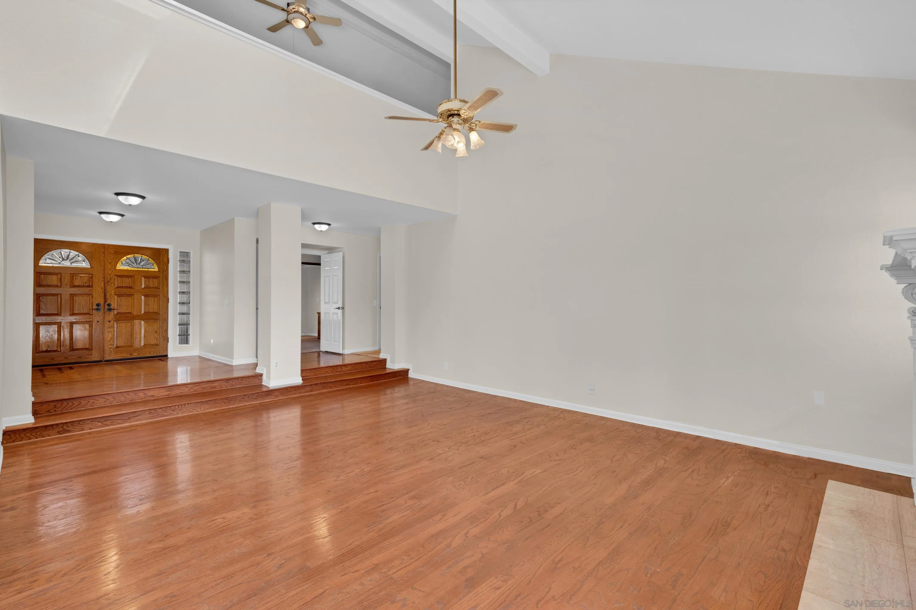 https://cdn.realtyfeed.com/cdn/127/250036268/8f2eb683ed6ad8c47a1dc3911eb7c2eb.webp