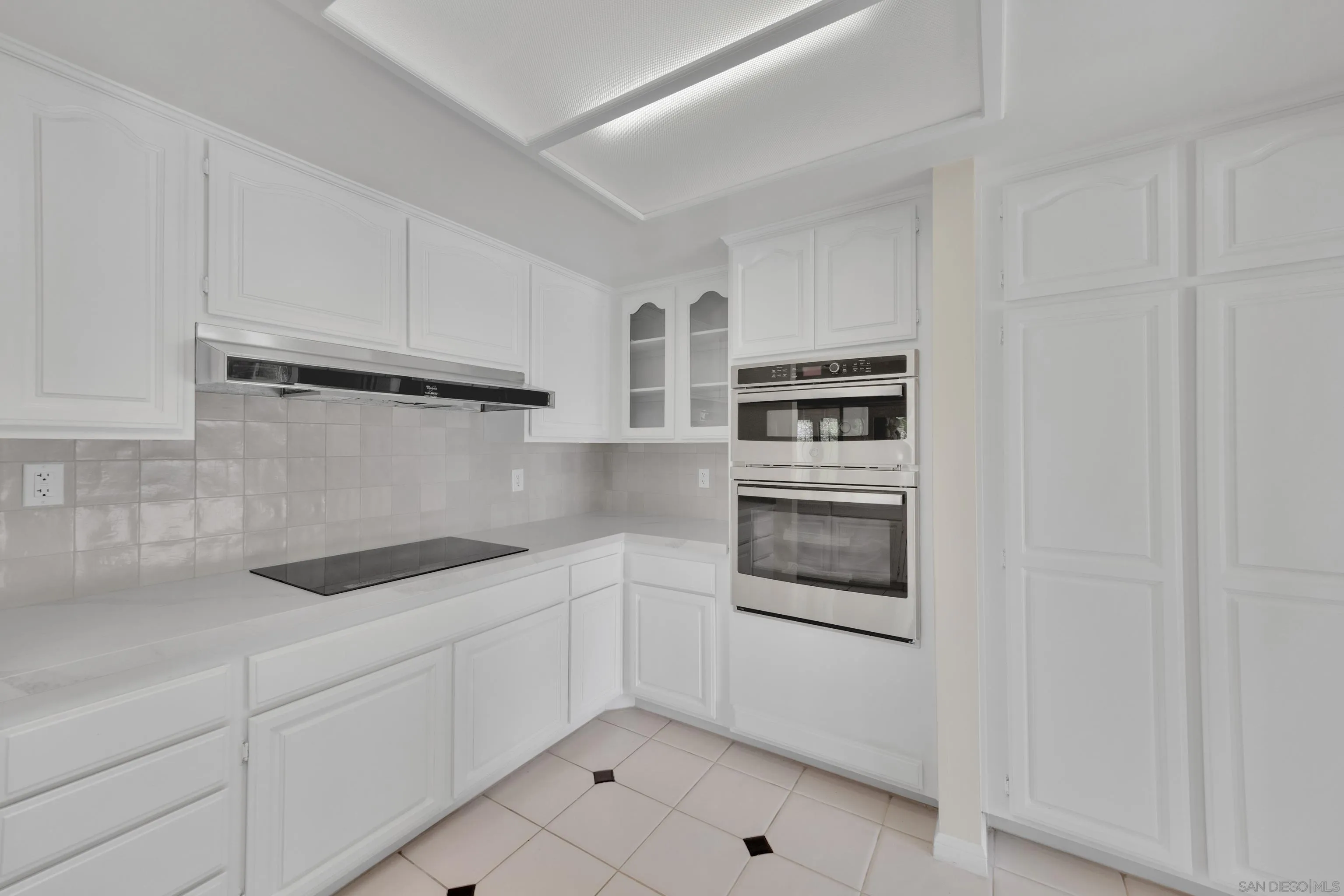 https://cdn.realtyfeed.com/cdn/127/250036268/a119061a641c9e5d37367ef476404b14.webp
