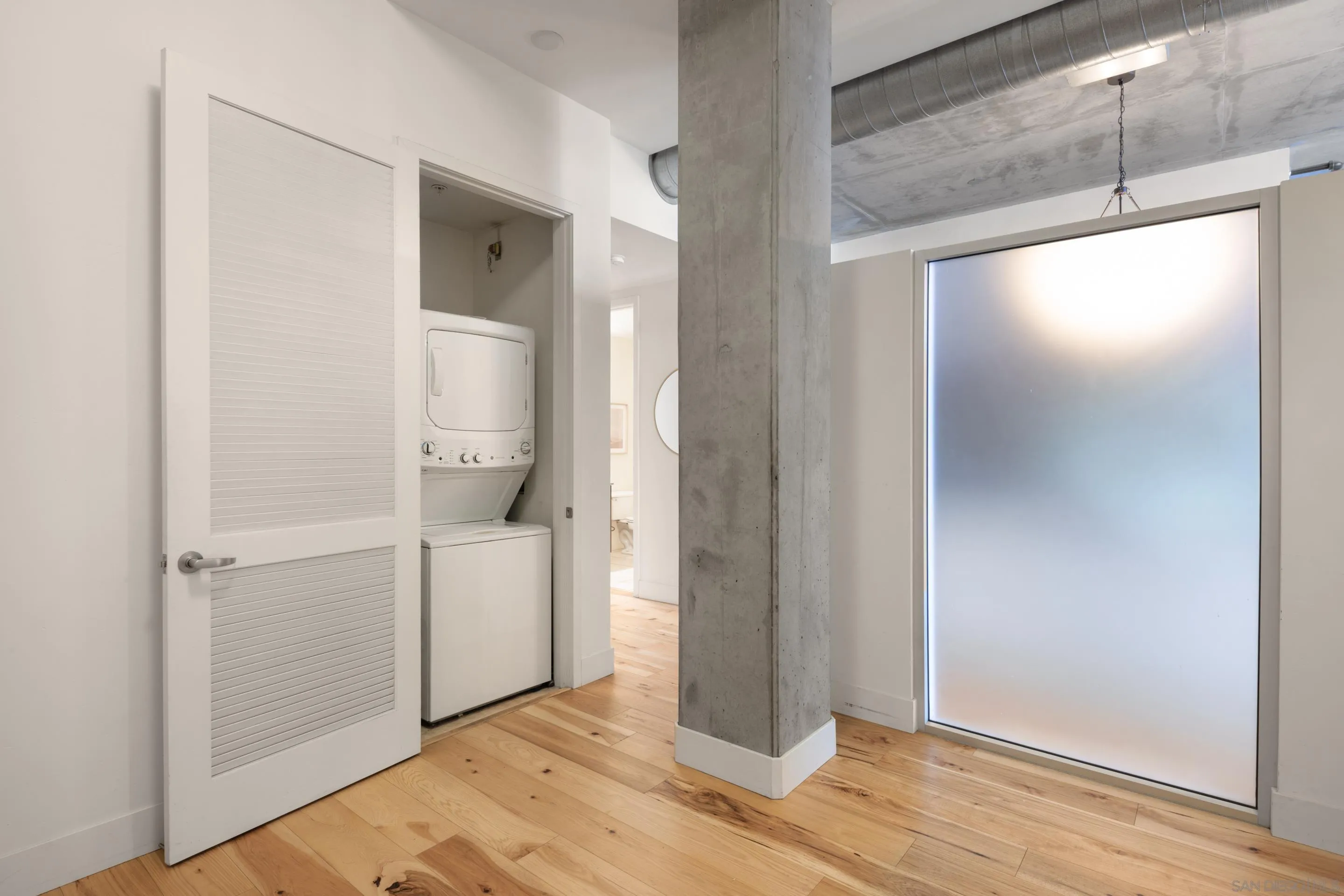 https://cdn.realtyfeed.com/cdn/127/250036269/042011fa06c6842c593ecd738fe756e7.webp