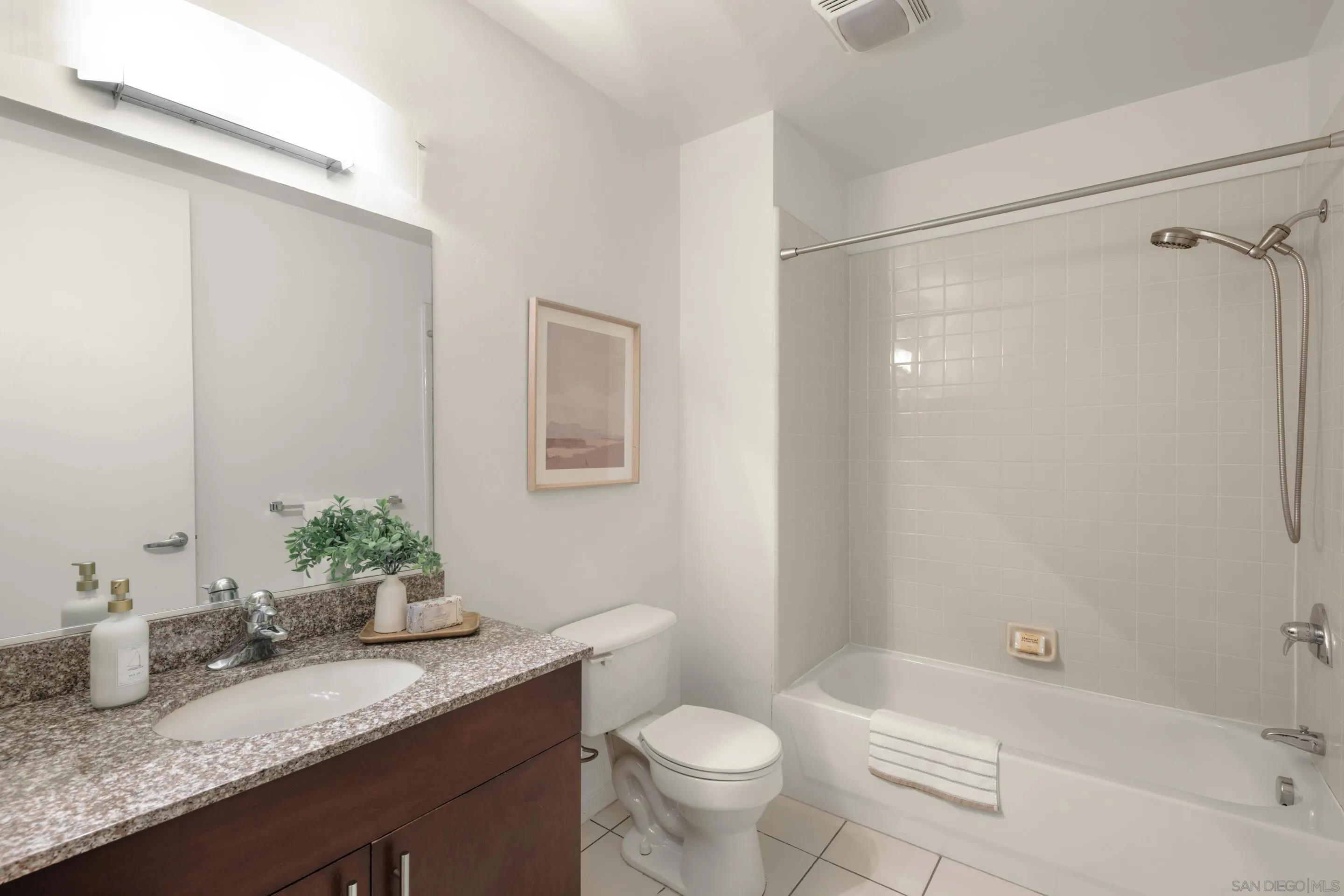 https://cdn.realtyfeed.com/cdn/127/250036269/bfce5695809be9e142b7e1b59ba5c4e5.webp