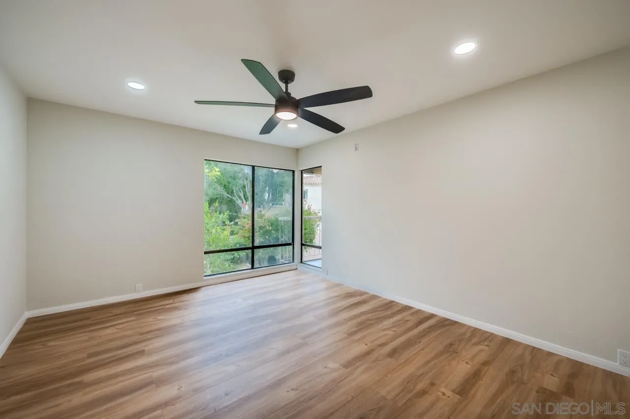 https://cdn.realtyfeed.com/cdn/127/250036276/72df31aaf55c08313b13a97516ebb5a3.webp